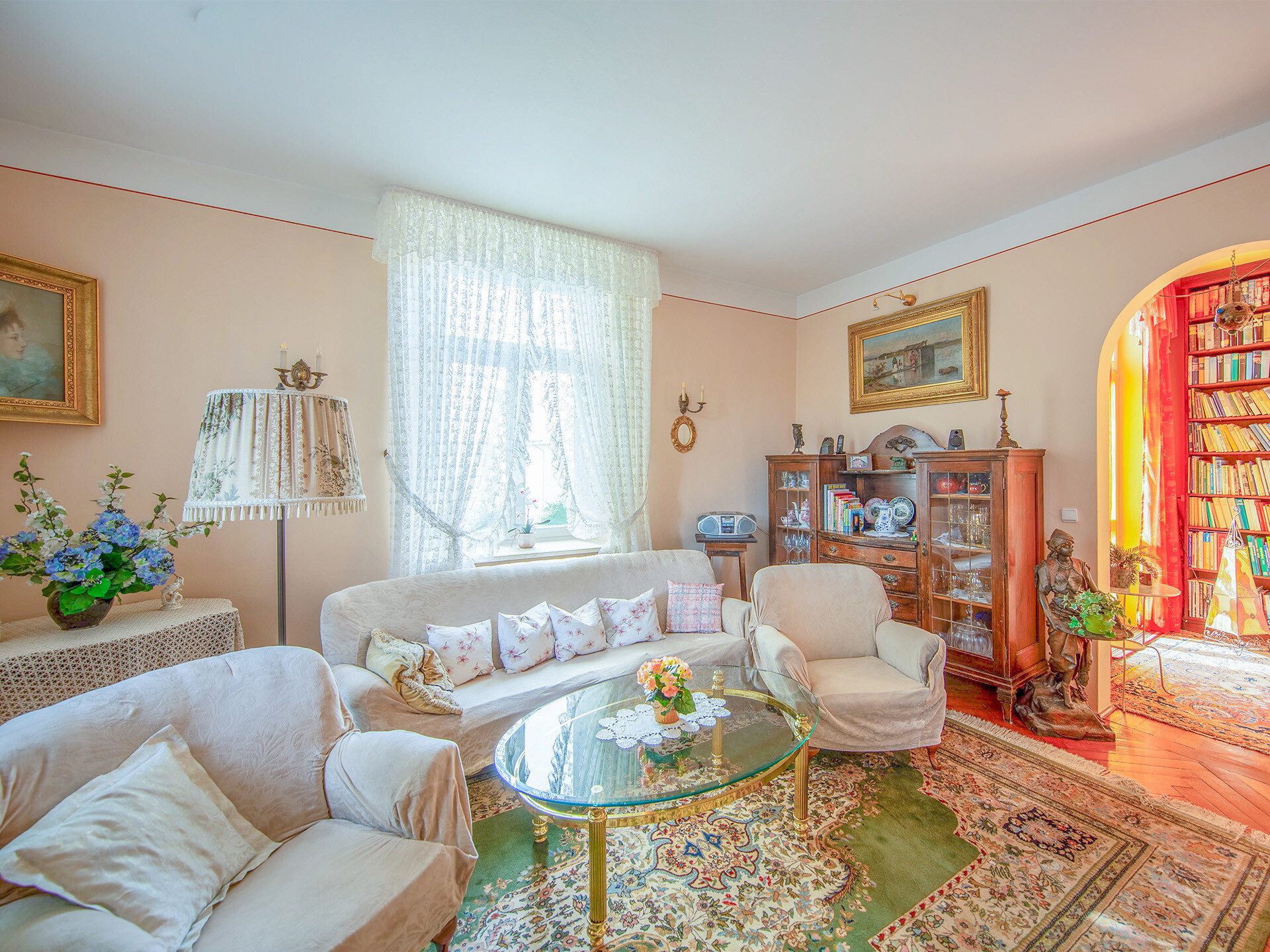 Veltrup Immobilien - Immobilienangebot - Diessen am Ammersee - Wohnen - STILVOLLES WOHNEN, REPRÄSENTATIVES ARBEITEN – VILLA MIT GESCHICHTE IM HERZEN VON DIESSEN AM AMMERSEE