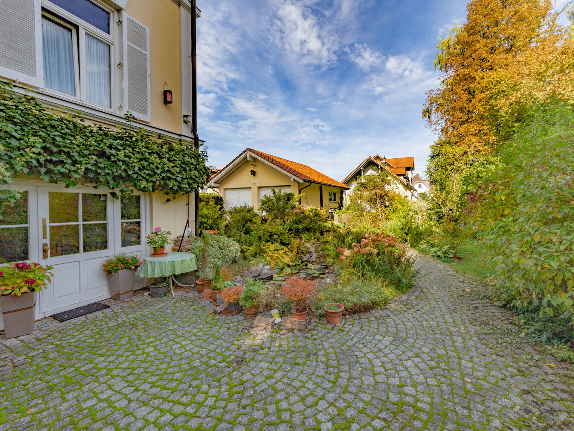 Veltrup Immobilien - Immobilienangebot - Diessen am Ammersee - Wohnen - STILVOLLES WOHNEN, REPRÄSENTATIVES ARBEITEN – VILLA MIT GESCHICHTE IM HERZEN VON DIESSEN AM AMMERSEE