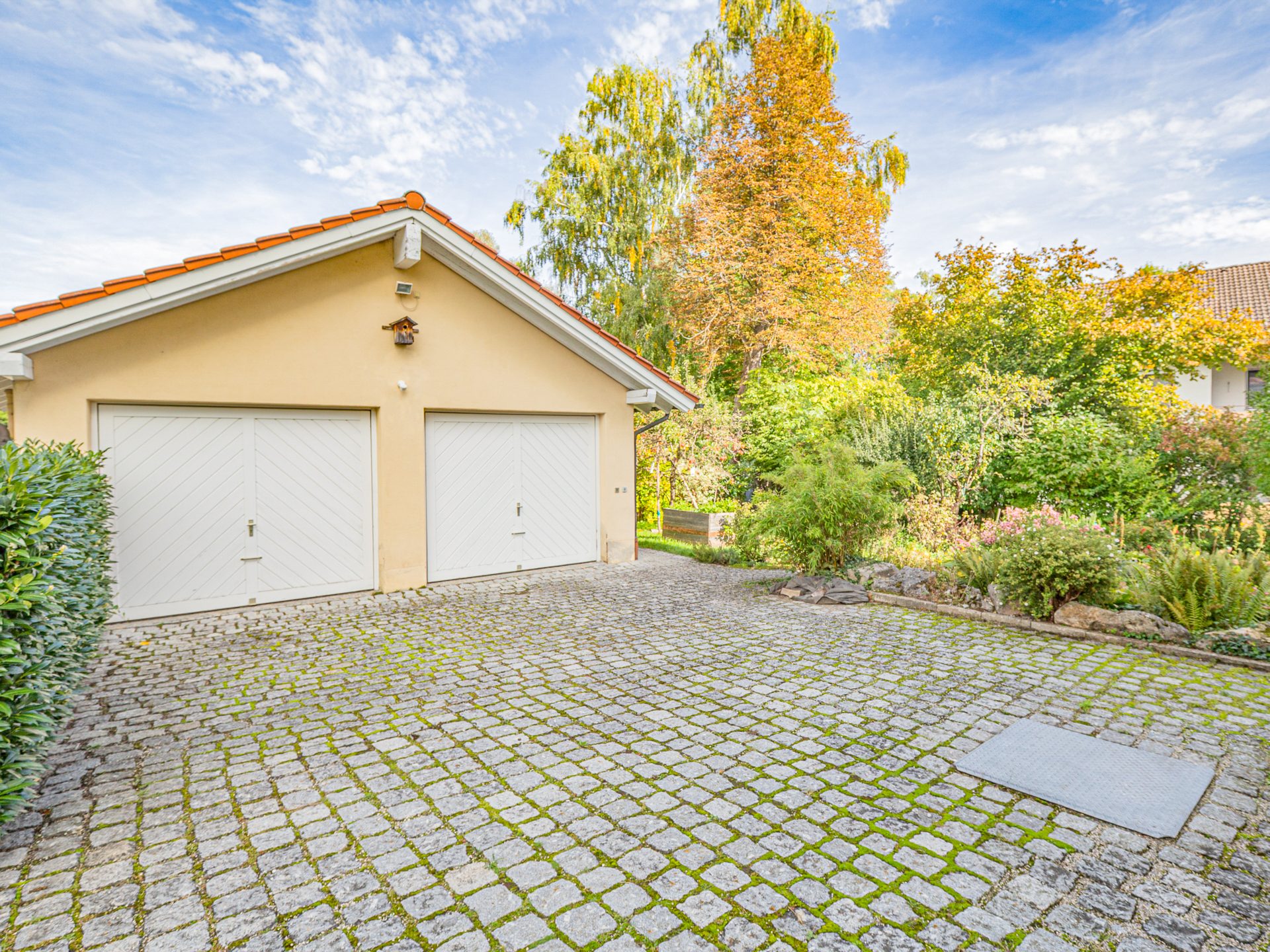 Veltrup Immobilien - Immobilienangebot - Diessen am Ammersee - Wohnen - STILVOLLES WOHNEN, REPRÄSENTATIVES ARBEITEN – VILLA MIT GESCHICHTE IM HERZEN VON DIESSEN AM AMMERSEE