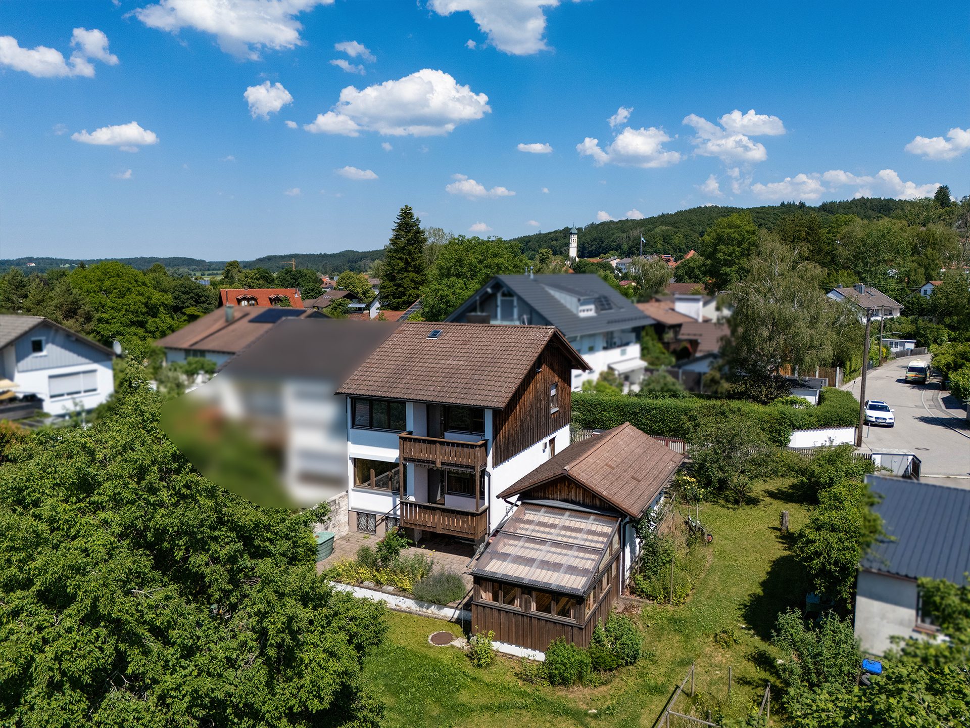 Veltrup Immobilien - Immobilienangebot - Seefeld - Wohnen - GROSSER GARTEN, VIELE MÖGLICHKEITEN: DOPPELHAUSHÄLFTE MIT POTENZIAL