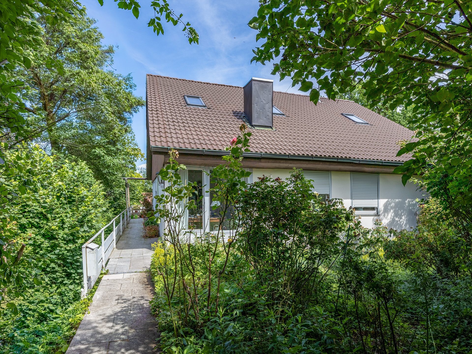 Veltrup Immobilien - Immobilienangebot - Schondorf am Ammersee - Bauplätze - EIN ORT FÜR VISONEN : GRUNDSTÜCK MIT HANGLAGE IN SCHONDORF