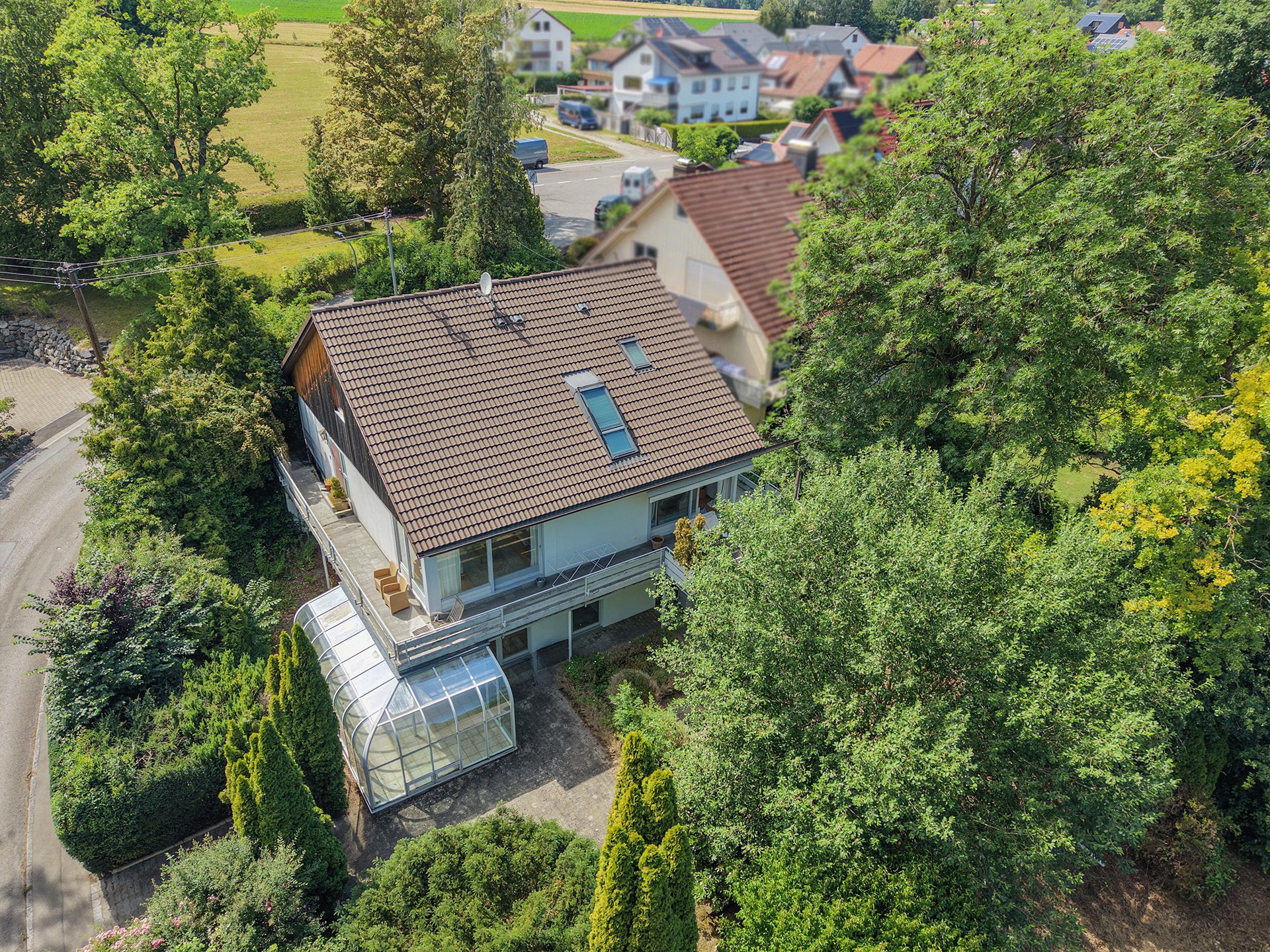 Veltrup Immobilien - Immobilienangebot - Schondorf am Ammersee - Bauplätze - EIN ORT FÜR VISONEN : GRUNDSTÜCK MIT HANGLAGE IN SCHONDORF