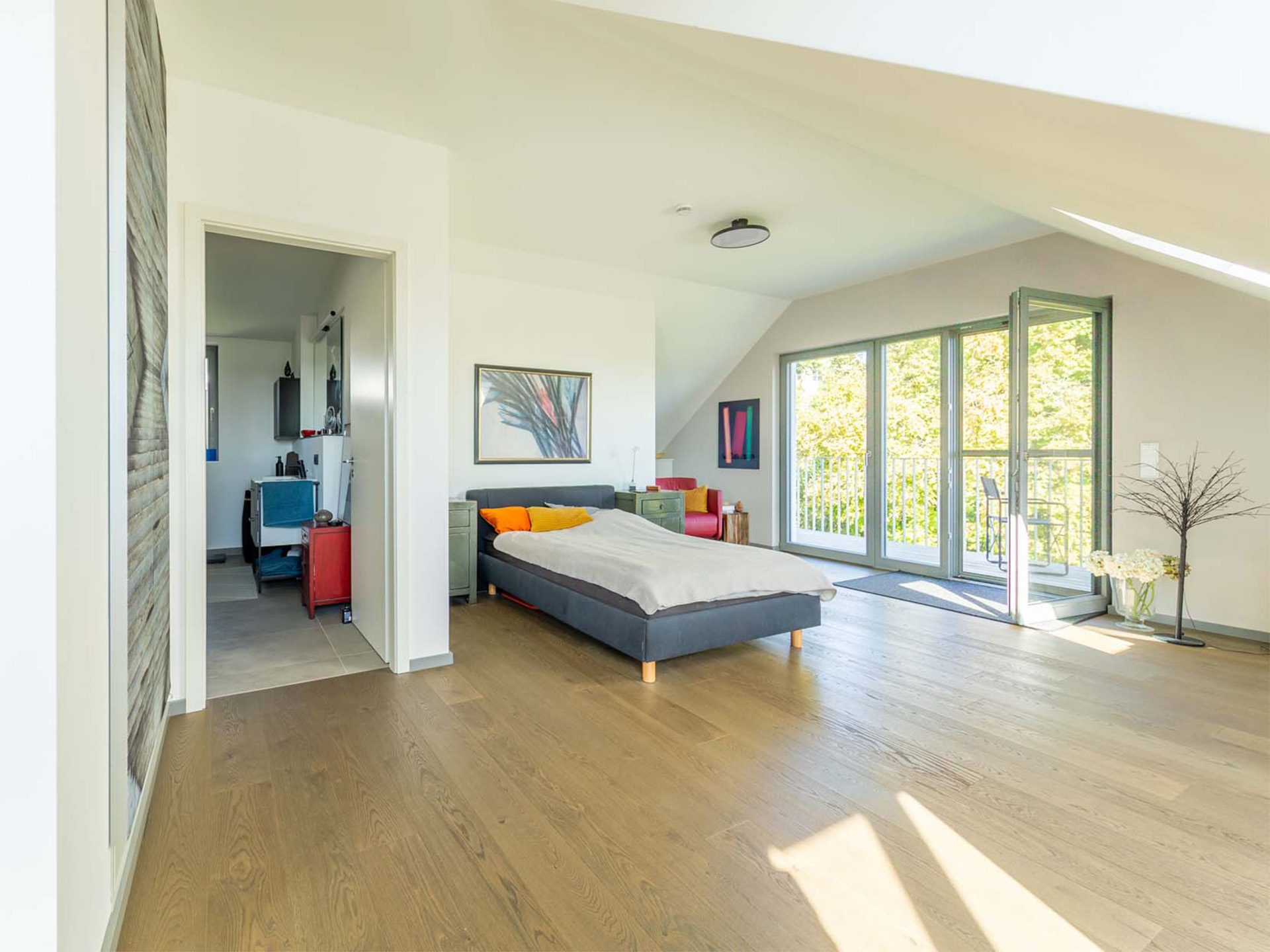 Veltrup Immobilien - Immobilienangebot - Schondorf am Ammersee - Wohnen - EXKLUSIVE DACHGESCHOSSWOHNUNG MIT LOFT-CHARAKTER IN SCHONDORF