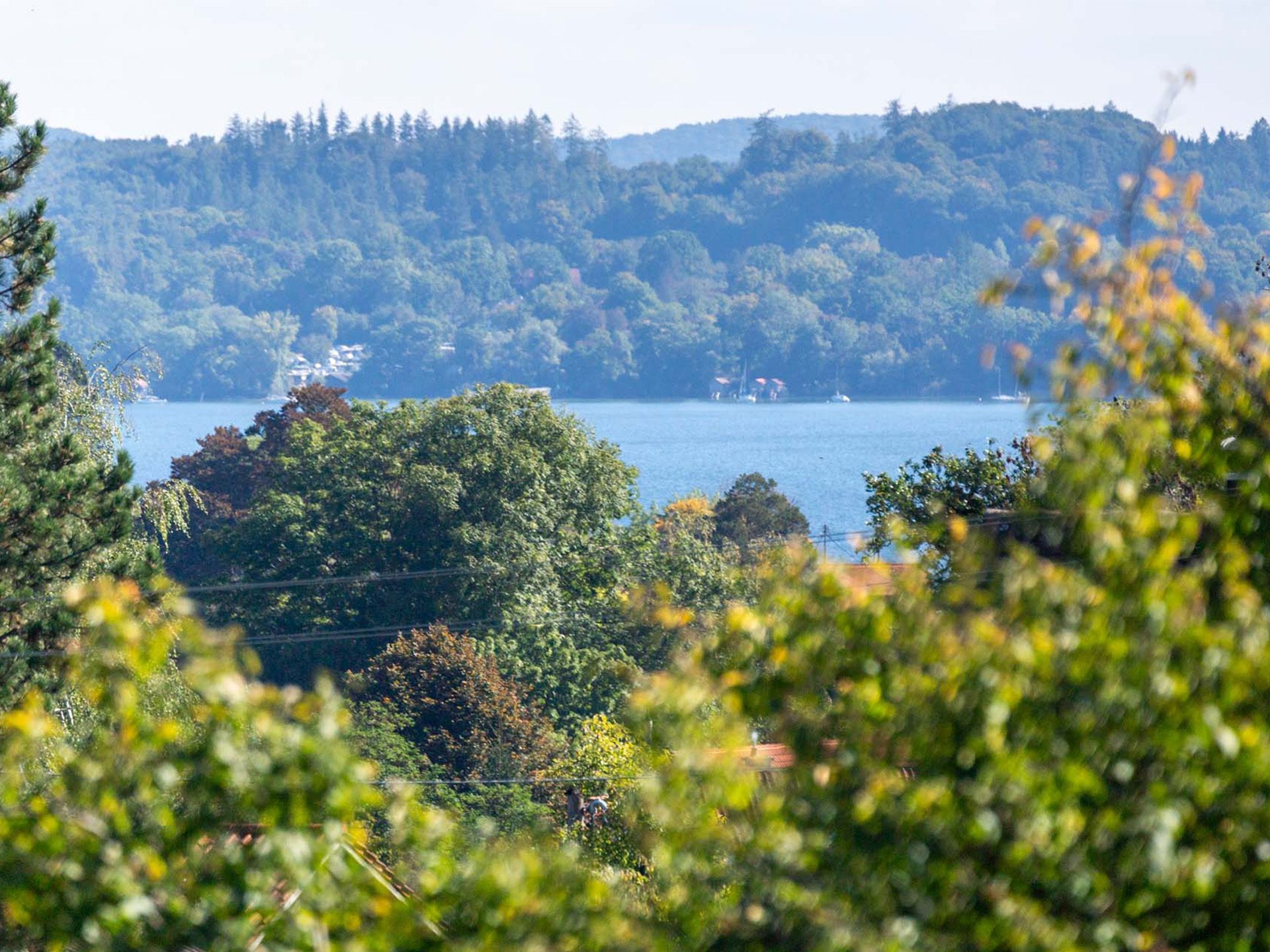Veltrup Immobilien - Immobilienangebot - Schondorf am Ammersee - Wohnen - EXKLUSIVE DACHGESCHOSSWOHNUNG MIT LOFT-CHARAKTER IN SCHONDORF