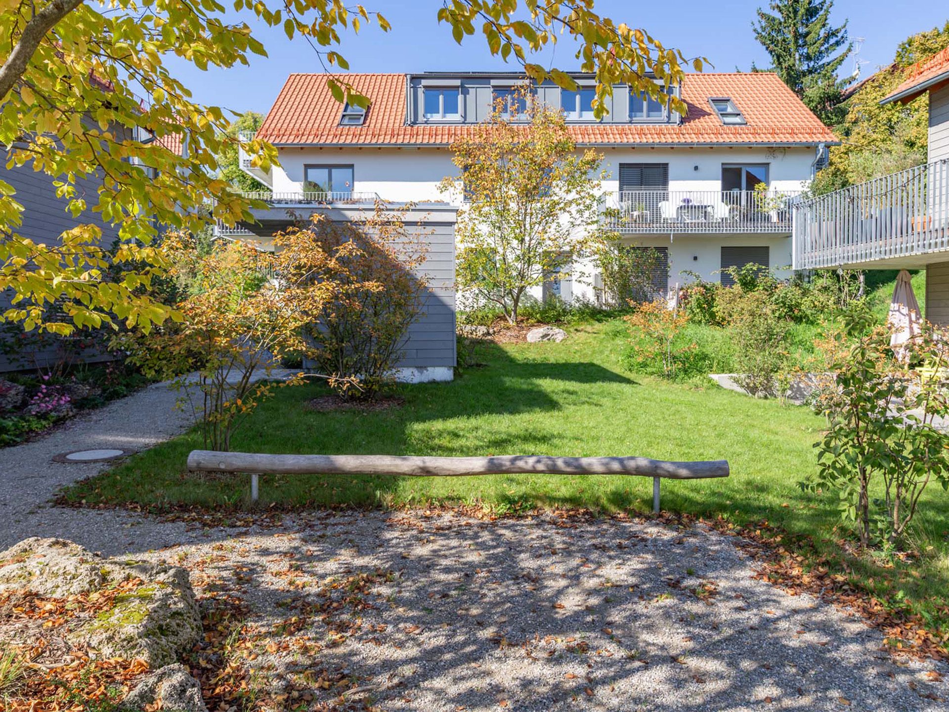 Veltrup Immobilien - Immobilienangebot - Schondorf am Ammersee - Wohnen - EXKLUSIVE DACHGESCHOSSWOHNUNG MIT LOFT-CHARAKTER IN SCHONDORF