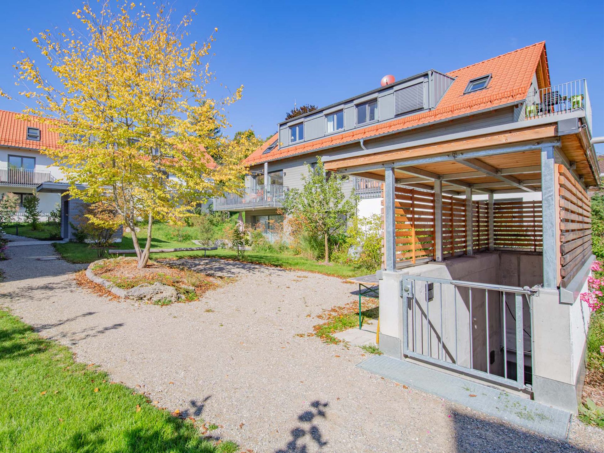 Veltrup Immobilien - Immobilienangebot - Schondorf am Ammersee - Wohnen - EXKLUSIVE DACHGESCHOSSWOHNUNG MIT LOFT-CHARAKTER IN SCHONDORF