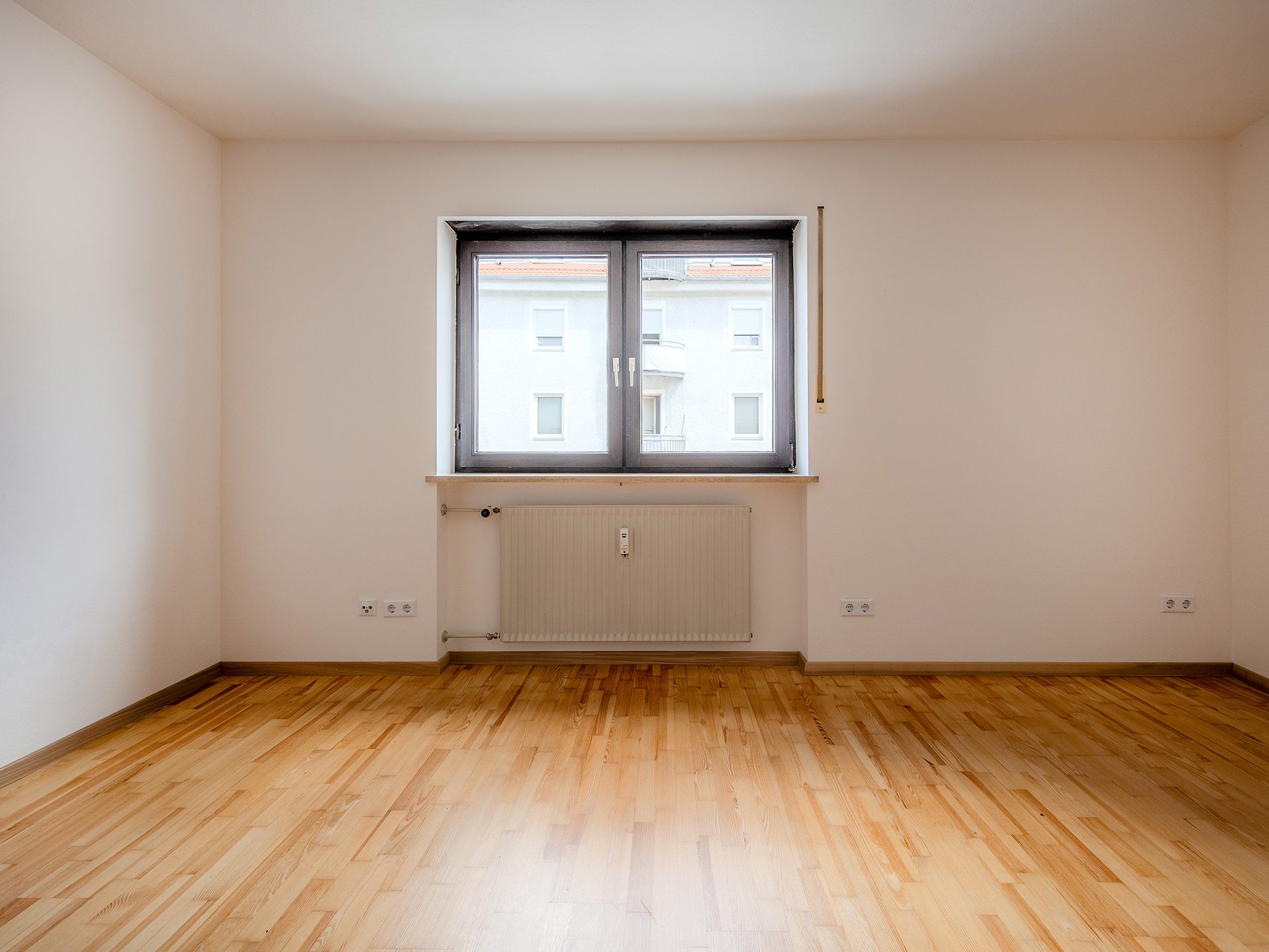 Veltrup Immobilien - Immobilienangebot - München / Pasing - Wohnen - ATTRAKTIVE 2-ZIMMER-WOHNUNG IN GEFRAGTER LAGE VON PASING-MÜNCHEN