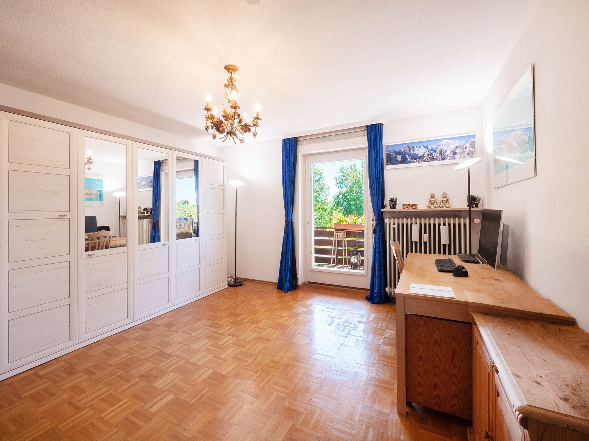Veltrup Immobilien - Immobilienangebot - Seefeld - Wohnen - GROSSZÜGIGES HAUS MIT 2 WOHNEINHEITEN: 205 M² IN SEEFELD-HECHENDORF