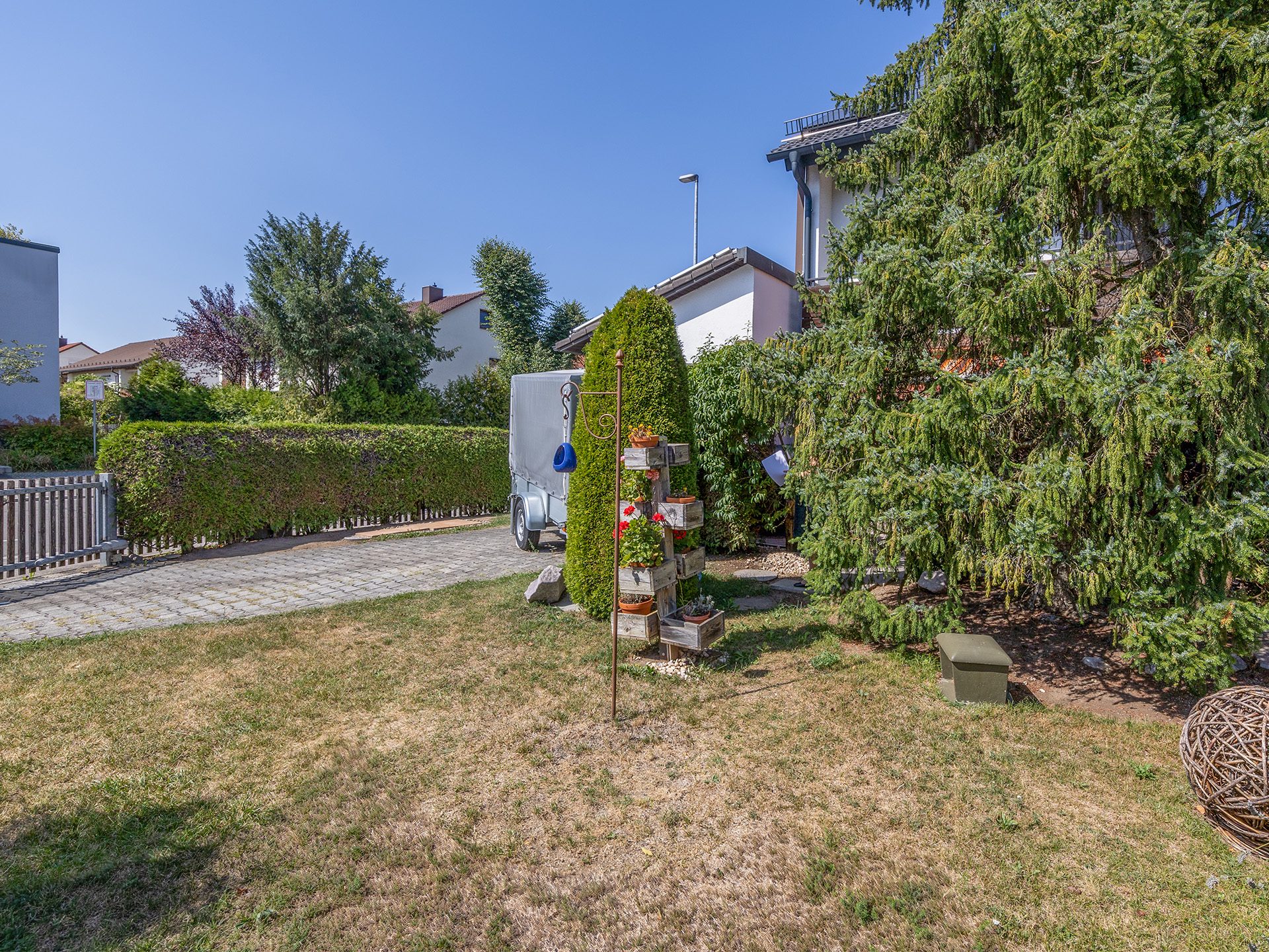 Veltrup Immobilien - Immobilienangebot - Fürstenfeldbruck - Wohnen - VIER EBENEN, VIELE MÖGLICHKEITEN - DOPPELHAUSHÄLFTE IN FÜRSTENFELDBRUCK