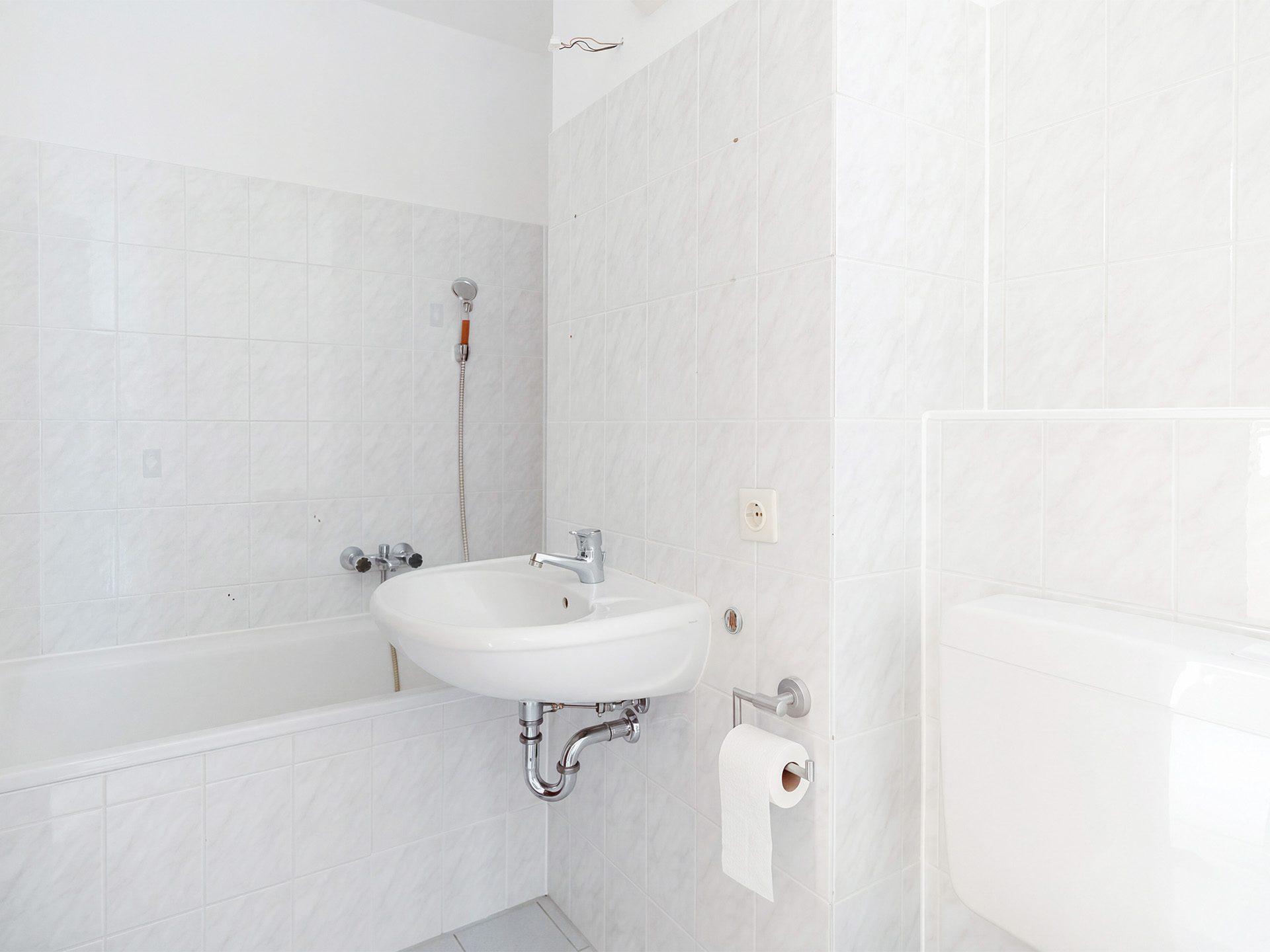 Veltrup Immobilien - Immobilienangebot - Landsberg am Lech - Wohnen - FREI FÜR NEUE IDEEN: 2-ZIMMER WOHNUNG MIT BALKON AM ENGLISCHEN GARTEN