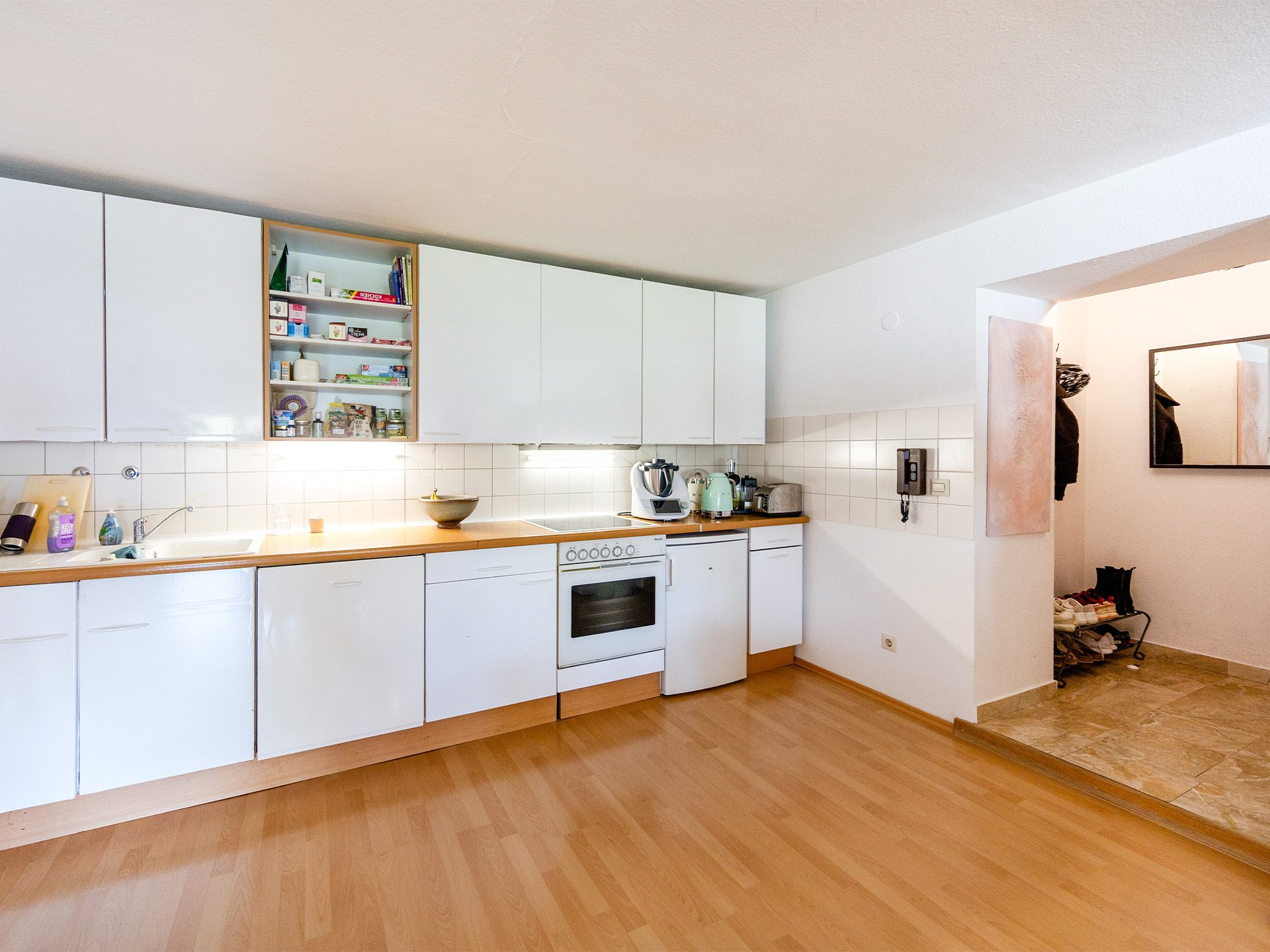 Veltrup Immobilien - Immobilienangebot - Schondorf am Ammersee - Wohnen - GEMÜTLICHE EIGENTUMSWOHNUNG MIT TOLLER WOHNATMOSPHÄRE