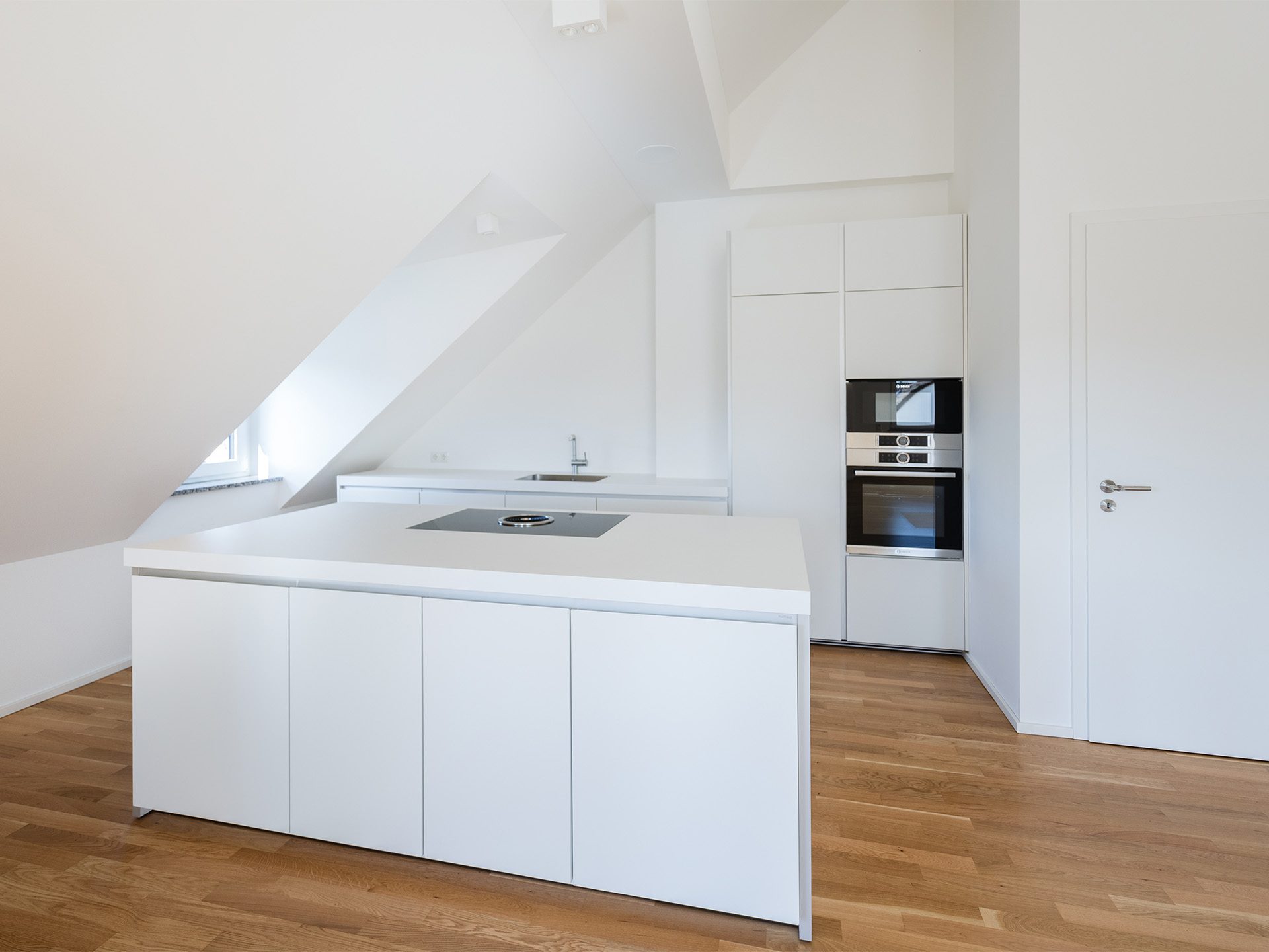 Veltrup Immobilien - Immobilienangebot - Eresing - Wohnen - MODERNE UND BARRIEREFREIE DACHGESCHOSSWOHNUNG IN ERESING