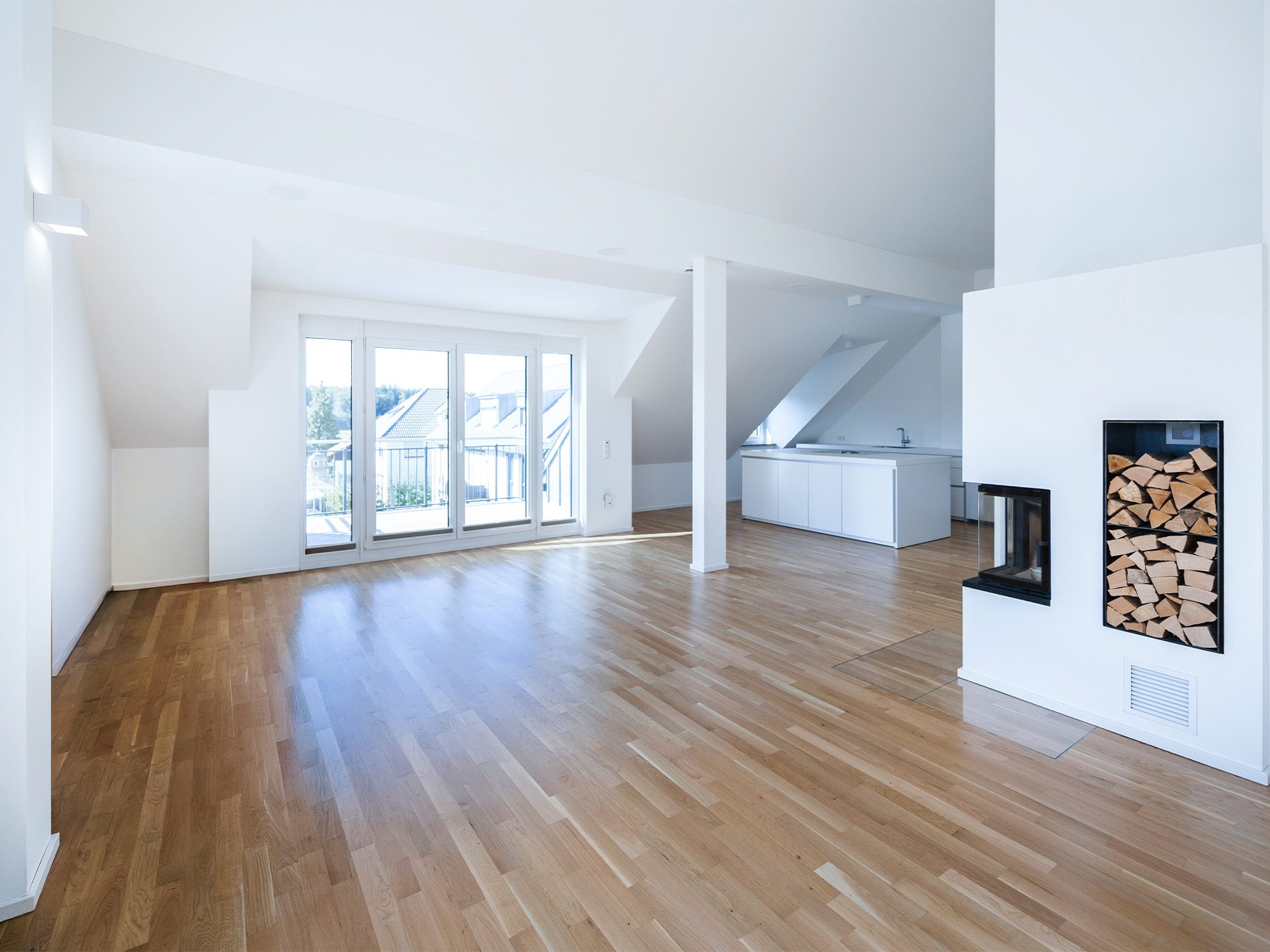 Veltrup Immobilien - Immobilienangebot - Eresing - Wohnen - MODERNE UND BARRIEREFREIE DACHGESCHOSSWOHNUNG IN ERESING