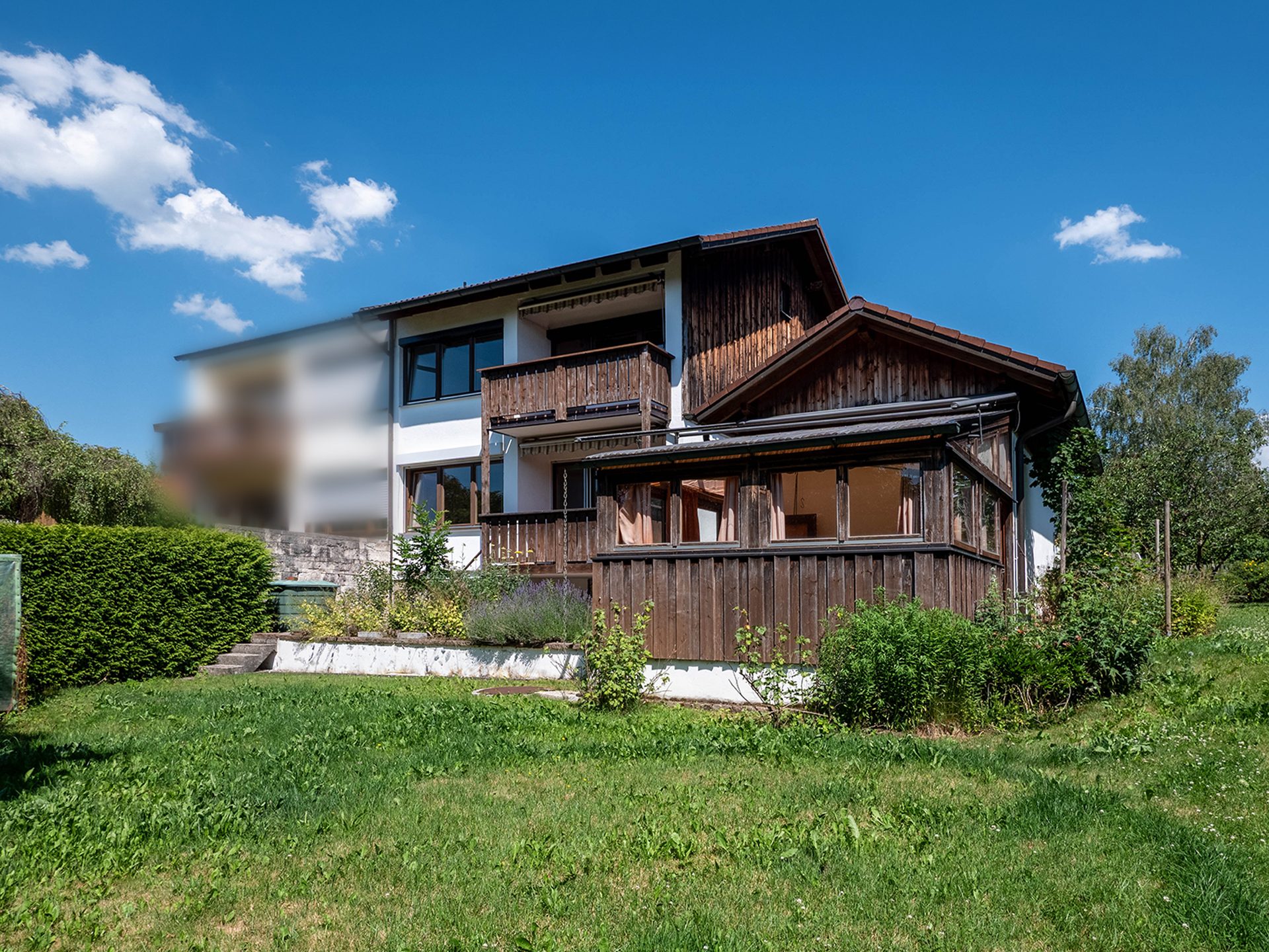 Veltrup Immobilien - Immobilienangebot - Seefeld - Wohnen - GROSSER GARTEN, VIELE MÖGLICHKEITEN: DOPPELHAUSHÄLFTE MIT POTENZIAL