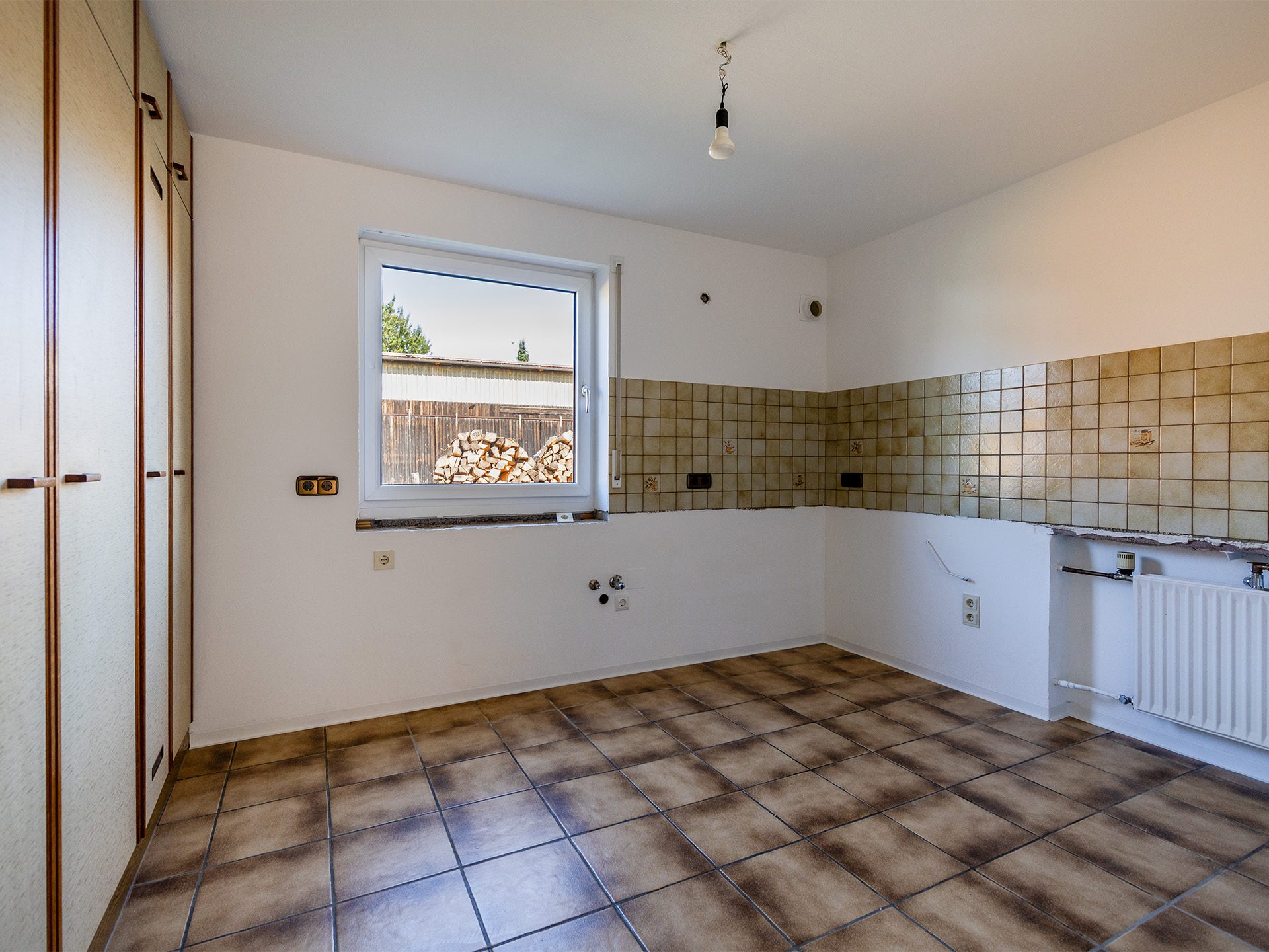 Veltrup Immobilien - Immobilienangebot - Fuchstal / Leeder - Wohnen - ZWEIFAMILIENHAUS MIT VIELSEITIGEN NUTZUNGSMÖGLICHKEITEN - KAPITALANLAGE MIT ZUKUNFTSPERSPEKTIVE