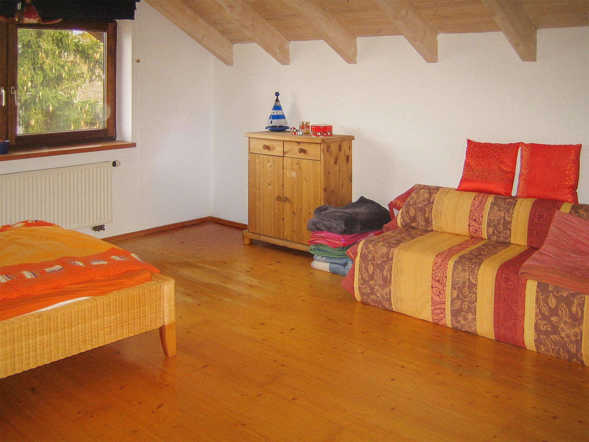 Veltrup Immobilien - Immobilienangebot - Fuchstal / Leeder - Wohnen - ZWEIFAMILIENHAUS MIT VIELSEITIGEN NUTZUNGSMÖGLICHKEITEN - KAPITALANLAGE MIT ZUKUNFTSPERSPEKTIVE