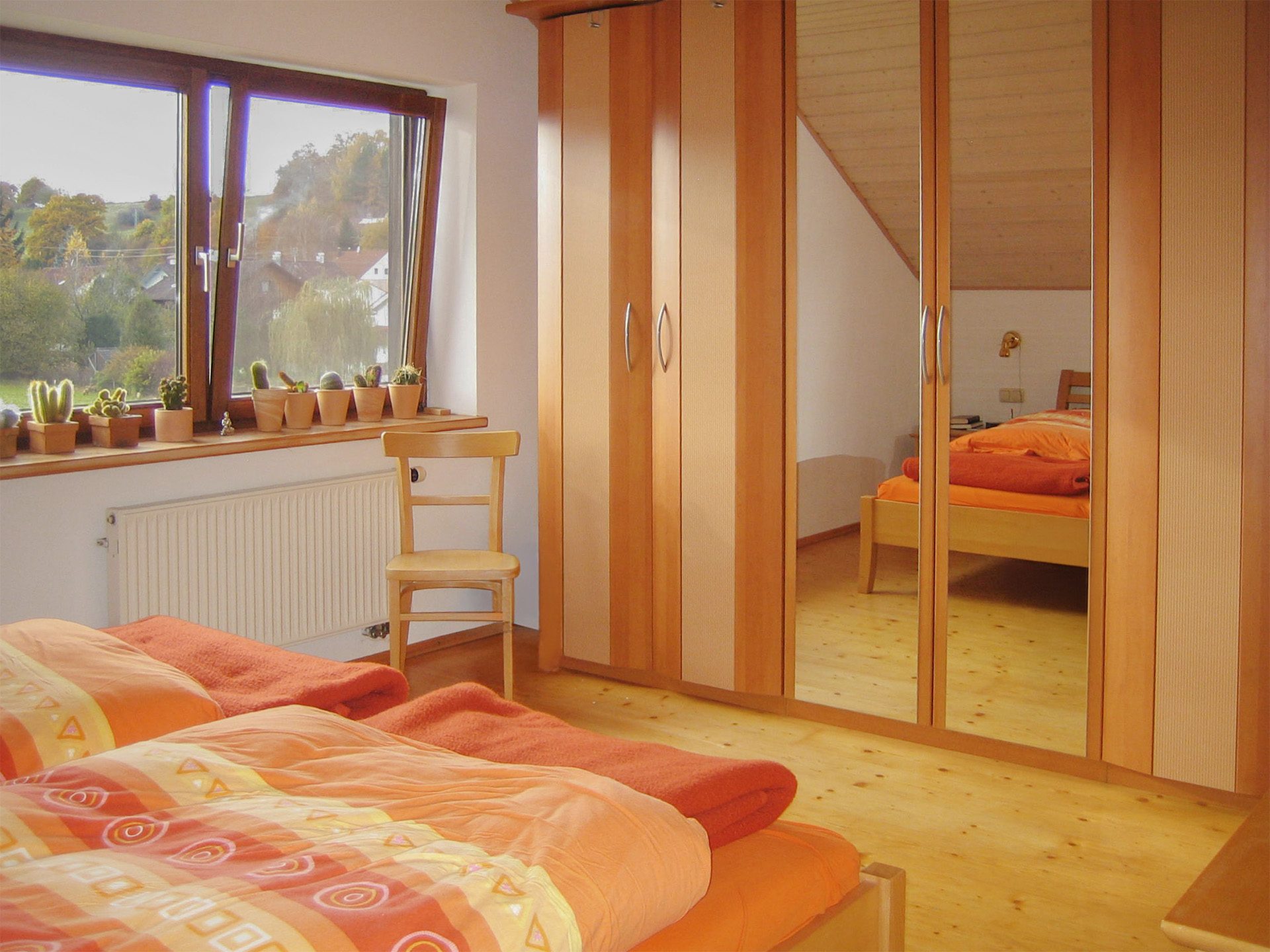 Veltrup Immobilien - Immobilienangebot - Fuchstal / Leeder - Wohnen - ZWEIFAMILIENHAUS MIT VIELSEITIGEN NUTZUNGSMÖGLICHKEITEN - KAPITALANLAGE MIT ZUKUNFTSPERSPEKTIVE