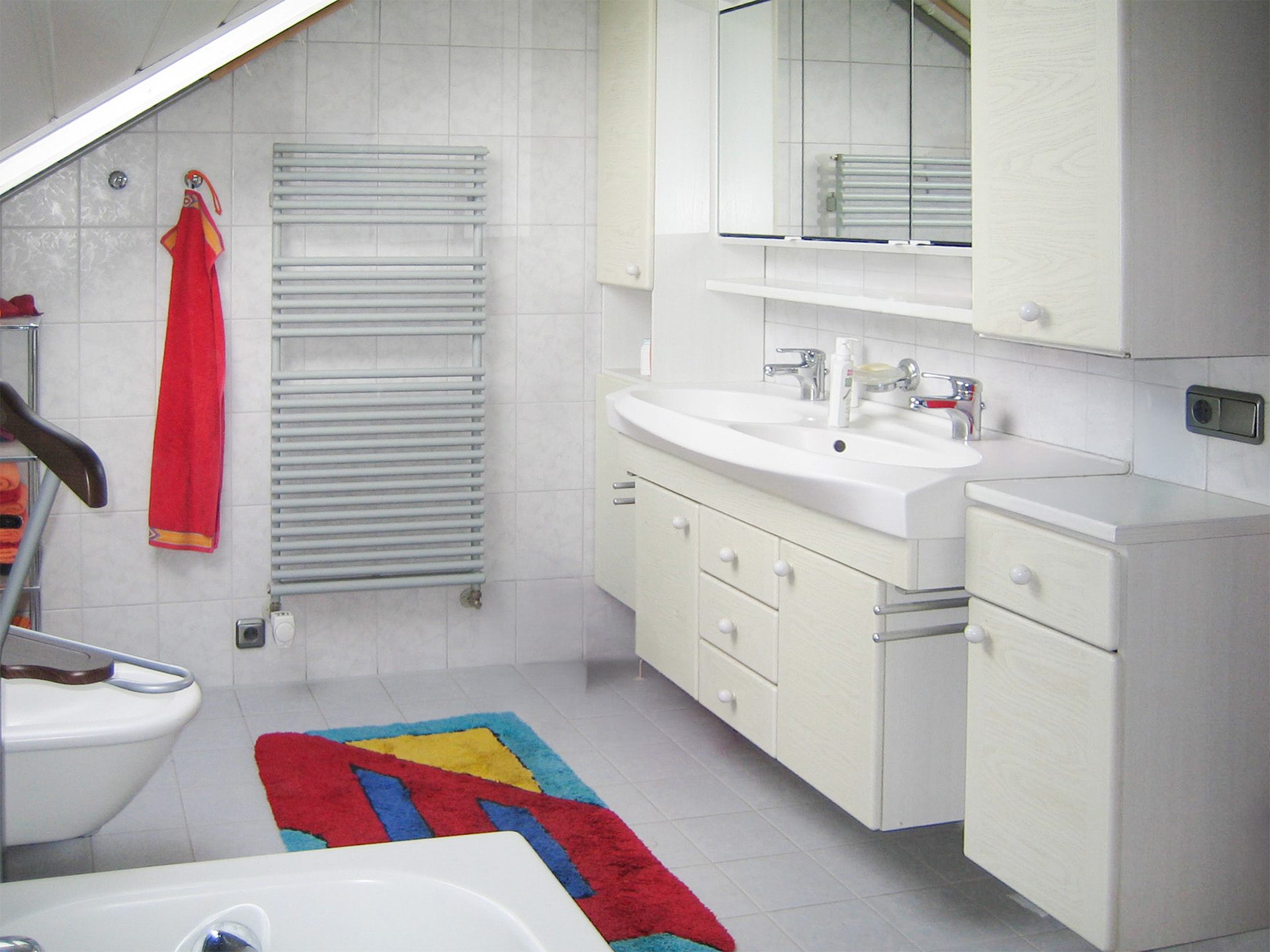 Veltrup Immobilien - Immobilienangebot - Fuchstal / Leeder - Wohnen - ZWEIFAMILIENHAUS MIT VIELSEITIGEN NUTZUNGSMÖGLICHKEITEN - KAPITALANLAGE MIT ZUKUNFTSPERSPEKTIVE