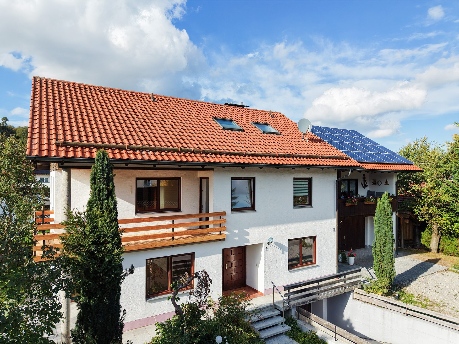Veltrup Immobilien - Immobilienangebot - Fuchstal / Leeder - Wohnen - ZWEIFAMILIENHAUS MIT VIELSEITIGEN NUTZUNGSMÖGLICHKEITEN - KAPITALANLAGE MIT ZUKUNFTSPERSPEKTIVE
