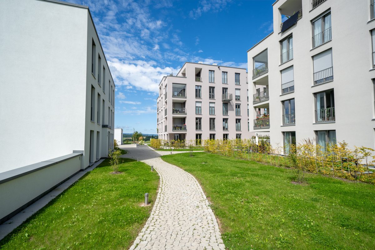 Immobilienangebot - Sankt Georgen im Schwarzwald - Wohnungen - Erstbezug: Betreutes Wohnen 3,5 Zimmer - in schöner Wohnlage von St. Georgen i. Schwarzwald