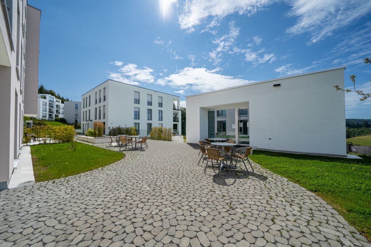 Immobilienangebot - Sankt Georgen im Schwarzwald - Wohnungen - Erstbezug: Betreutes Wohnen 3,5 Zimmer - in schöner Wohnlage von St. Georgen i. Schwarzwald