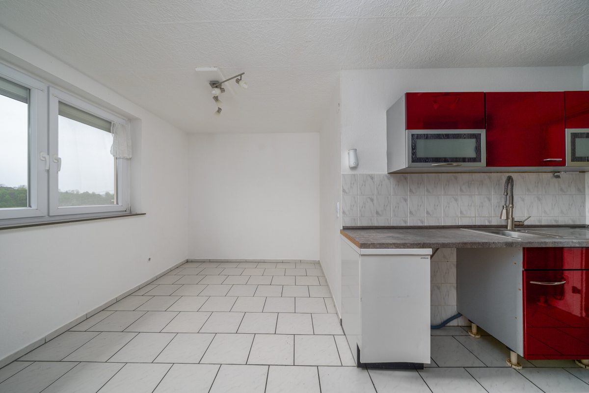 Immobilienangebot - Veringenstadt - Wohnungen - Preisbewusst einsteigen: 3,5-Zimmer-ETW mit Loggia und Stellplatz in Veringenstadt