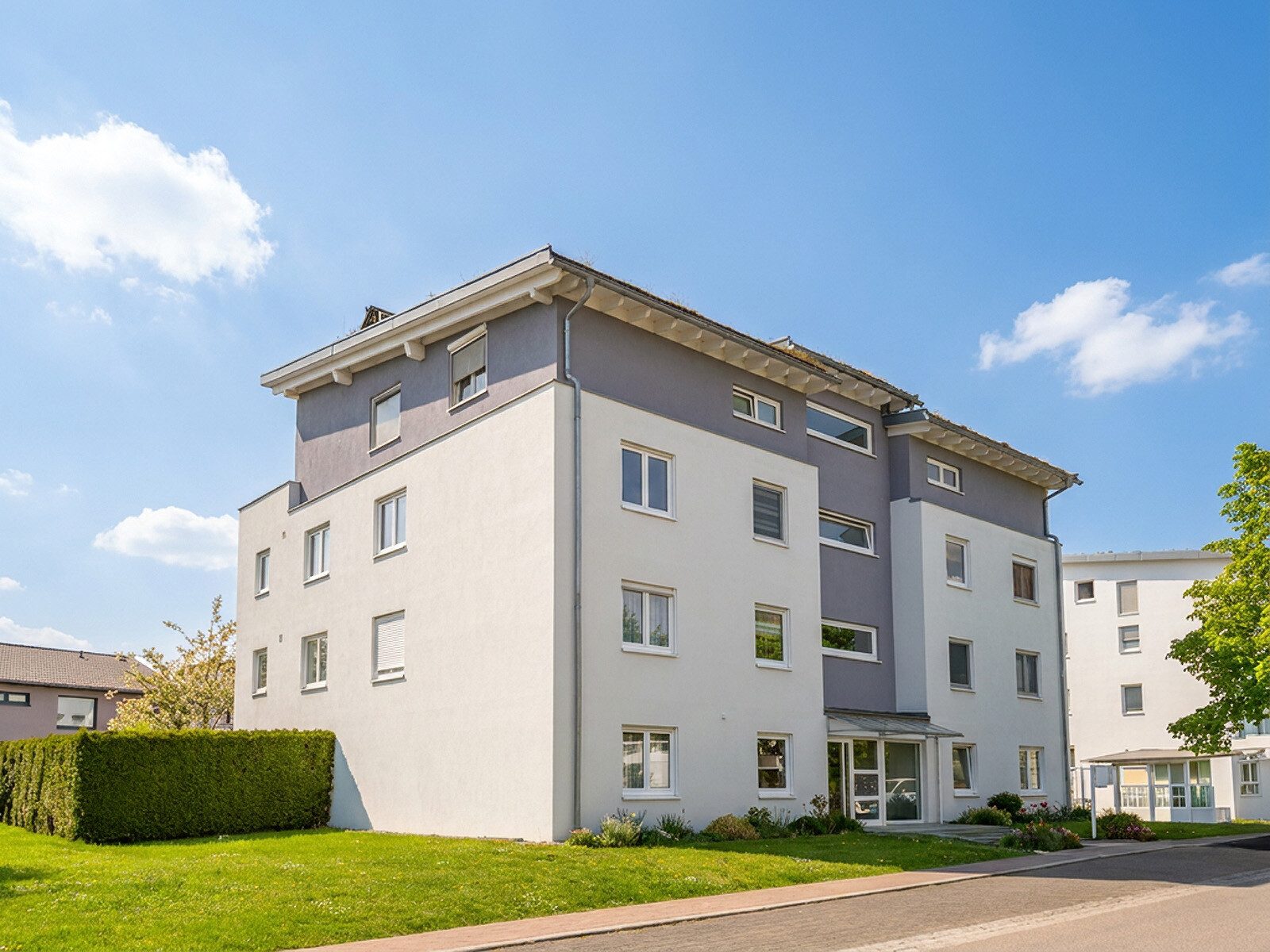 Immobilienangebot - Schramberg / Sulgen - Wohnungen - Moderne 3,5-Zimmer-Penthousewohnung mit Dachterrasse und TG-Stellplatz in gefragter Wohnlage