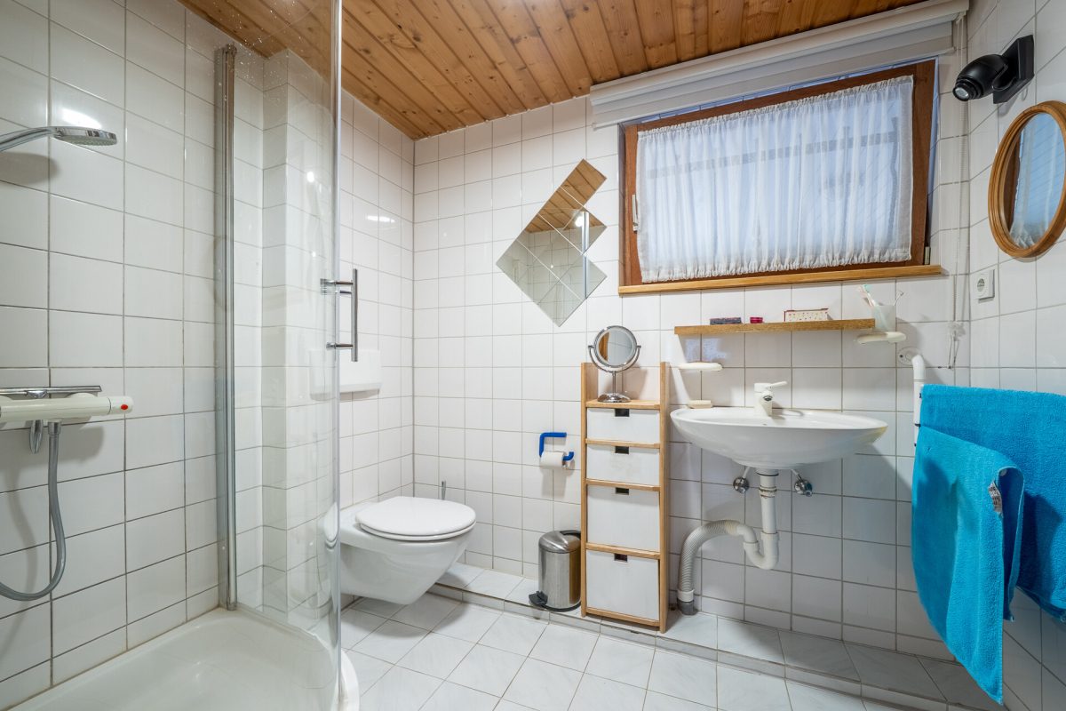 Immobilienangebot - Triberg / Gremmelsbach - Häuser - Viel Raum für Familie, Rückzug und neue Lebenspläne – Fachwerkhaus in Triberg-Gremmelsbach