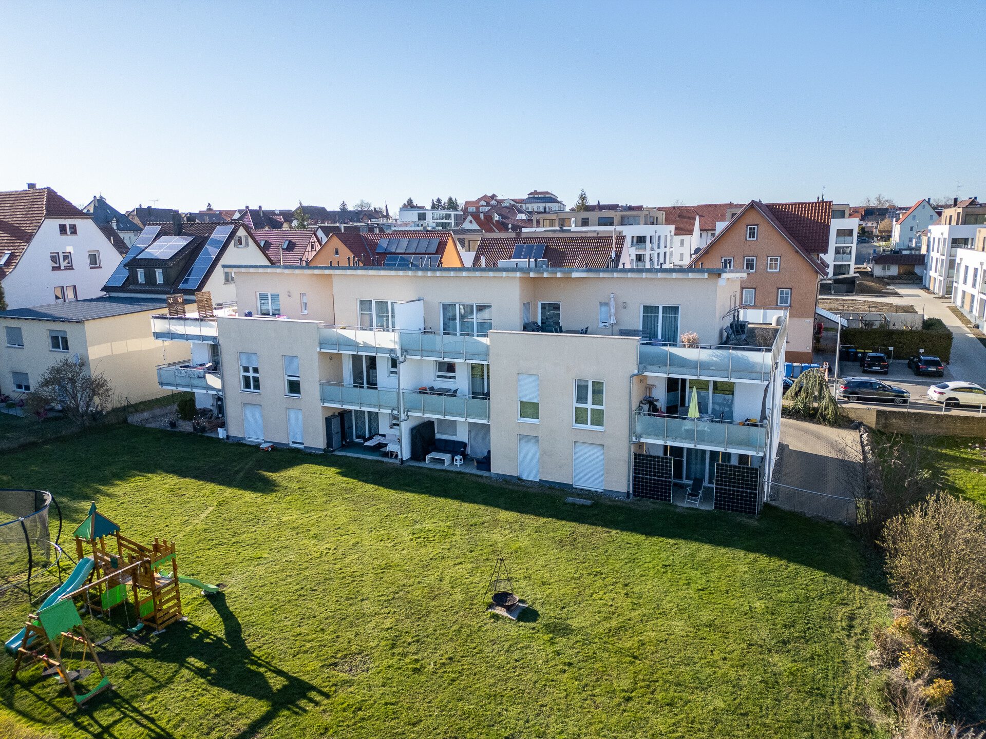 Immobilienangebot - Trossingen - Wohnungen - Moderne 3‑Zimmer‑Wohnung mit Süd‑Balkon und TG‑Stellplatz in ruhiger Wohnlage in Trossingen