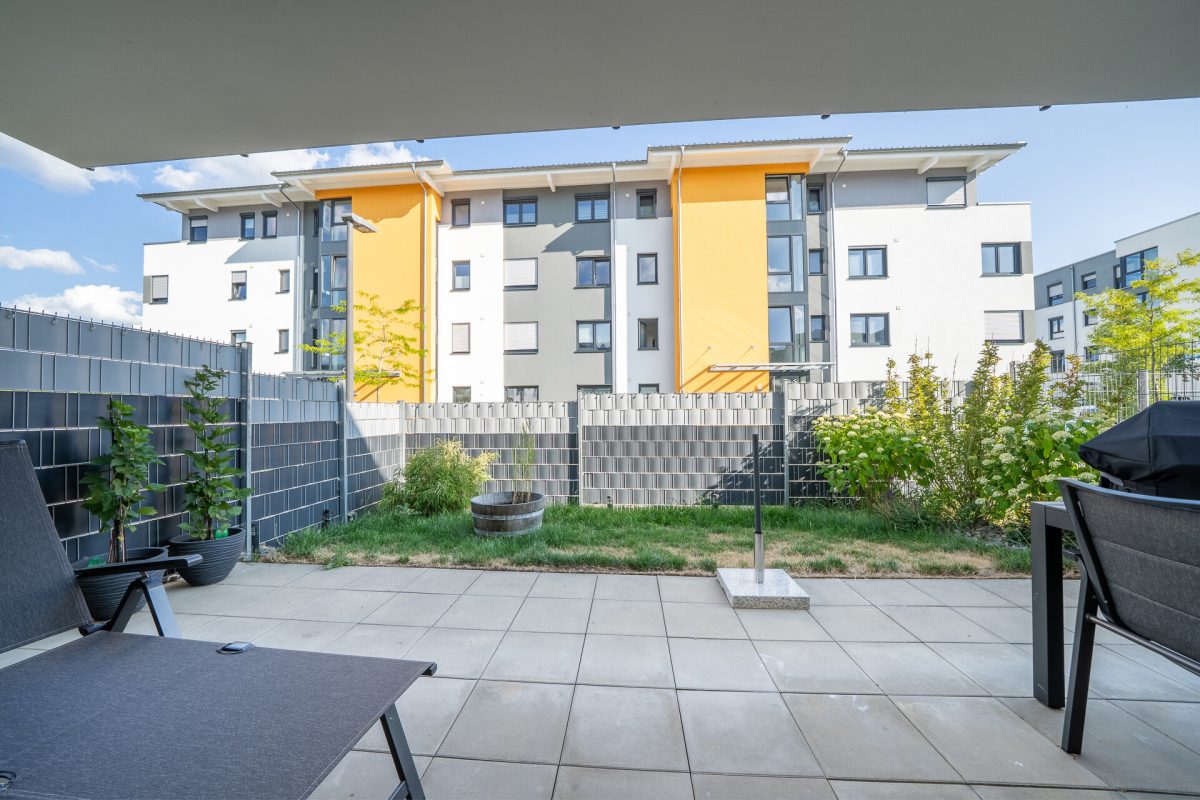 Immobilienangebot - Tuttlingen - Wohnungen - 2-Zimmer-Erdgeschosswohnung mit Süd-Terrasse und eigenem Garten in Tuttlingen