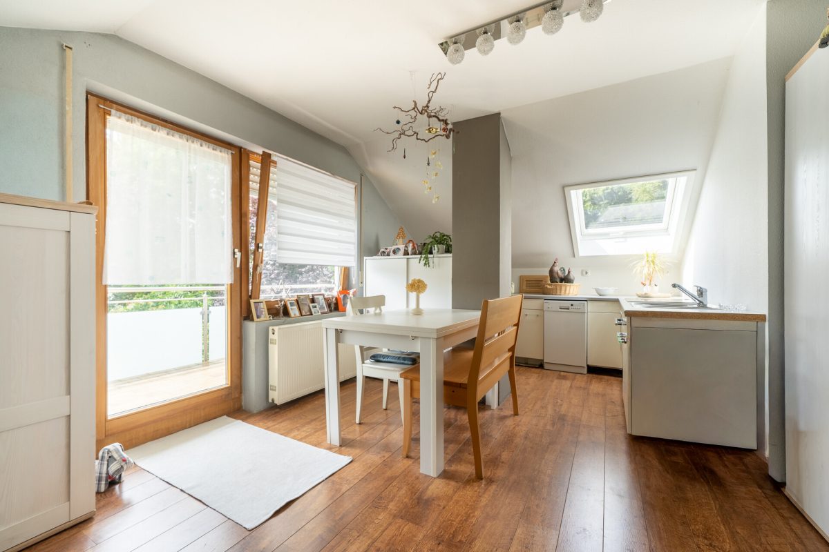 Immobilienangebot - Dietingen - Häuser - *PROVISIONSFREI* Familienhaus mit Einliegerwohnung, Garten und drei gut nutzbaren Ebenen