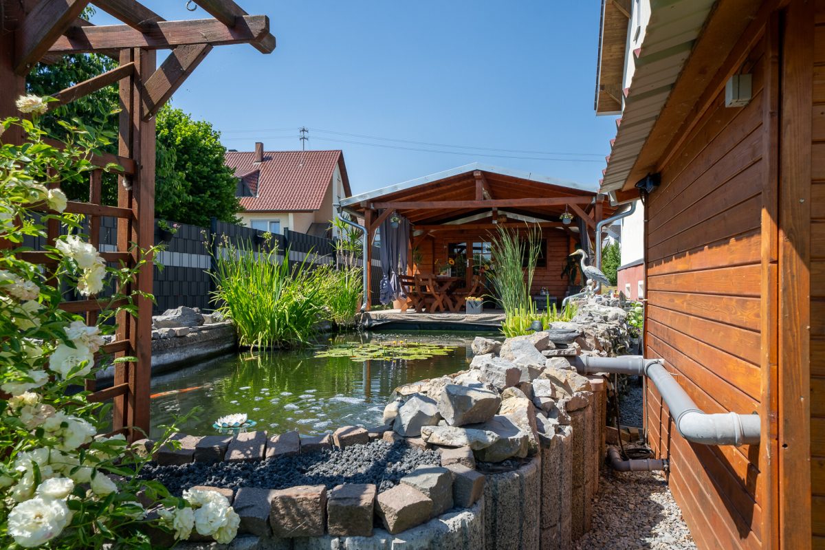 Immobilienangebot - Epfendorf / Harthausen - Häuser - Ein Haus für mehr als eine Lebensphase – flexibel wohnen mit Garten, Garagen und Perspektive