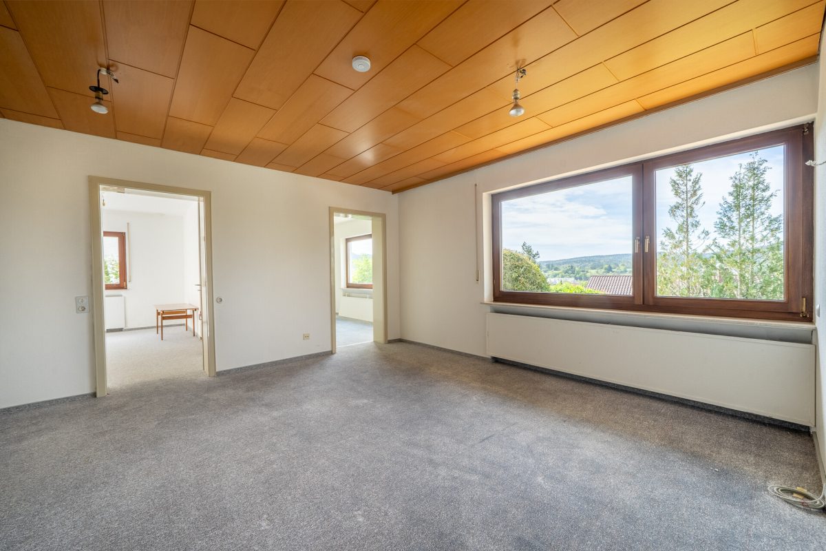 Immobilienangebot - Tuttlingen - Häuser - Einfamilienhaus mit eigenständiger Einliegerwohnung in Tuttlingen