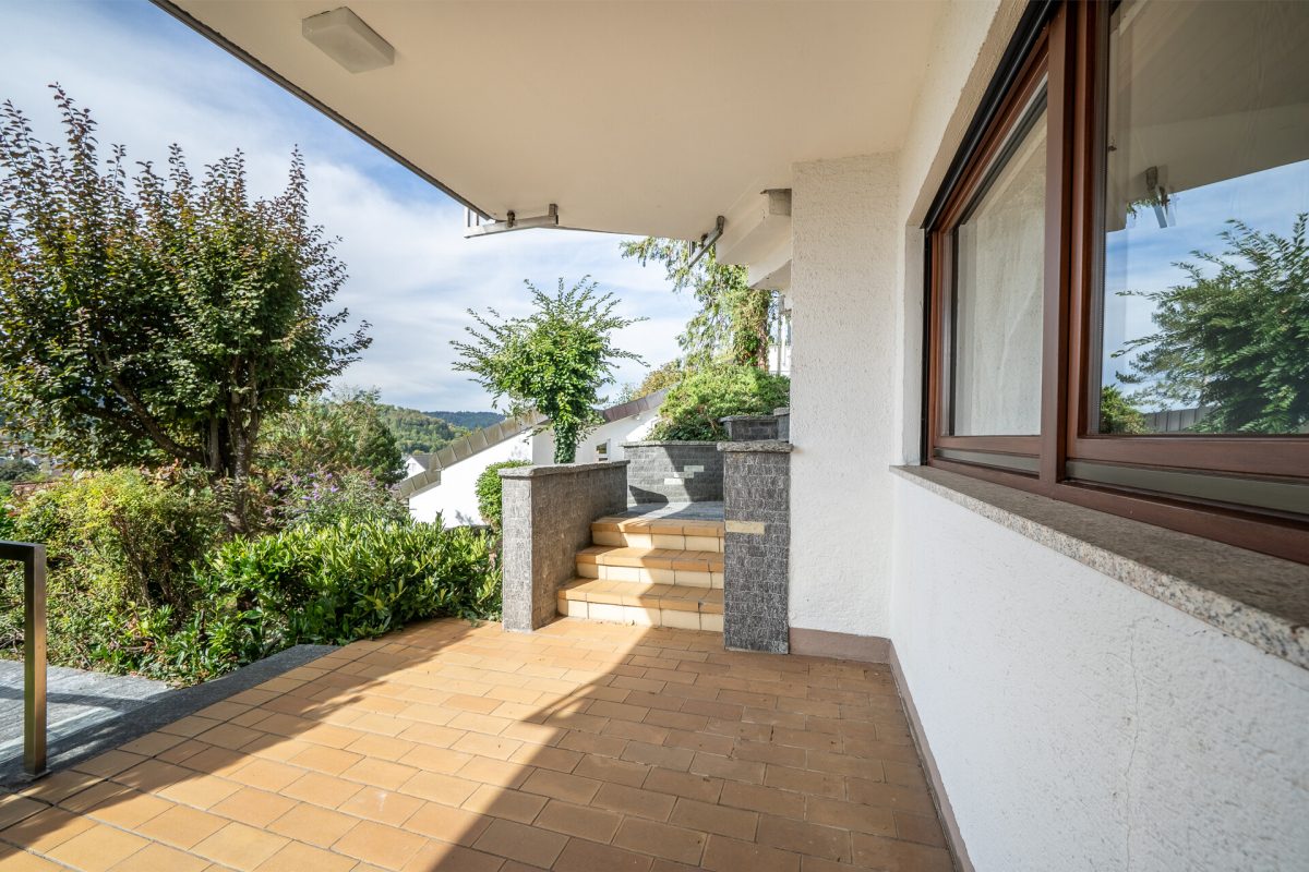 Immobilienangebot - Tuttlingen - Häuser - Einfamilienhaus mit eigenständiger Einliegerwohnung in Tuttlingen