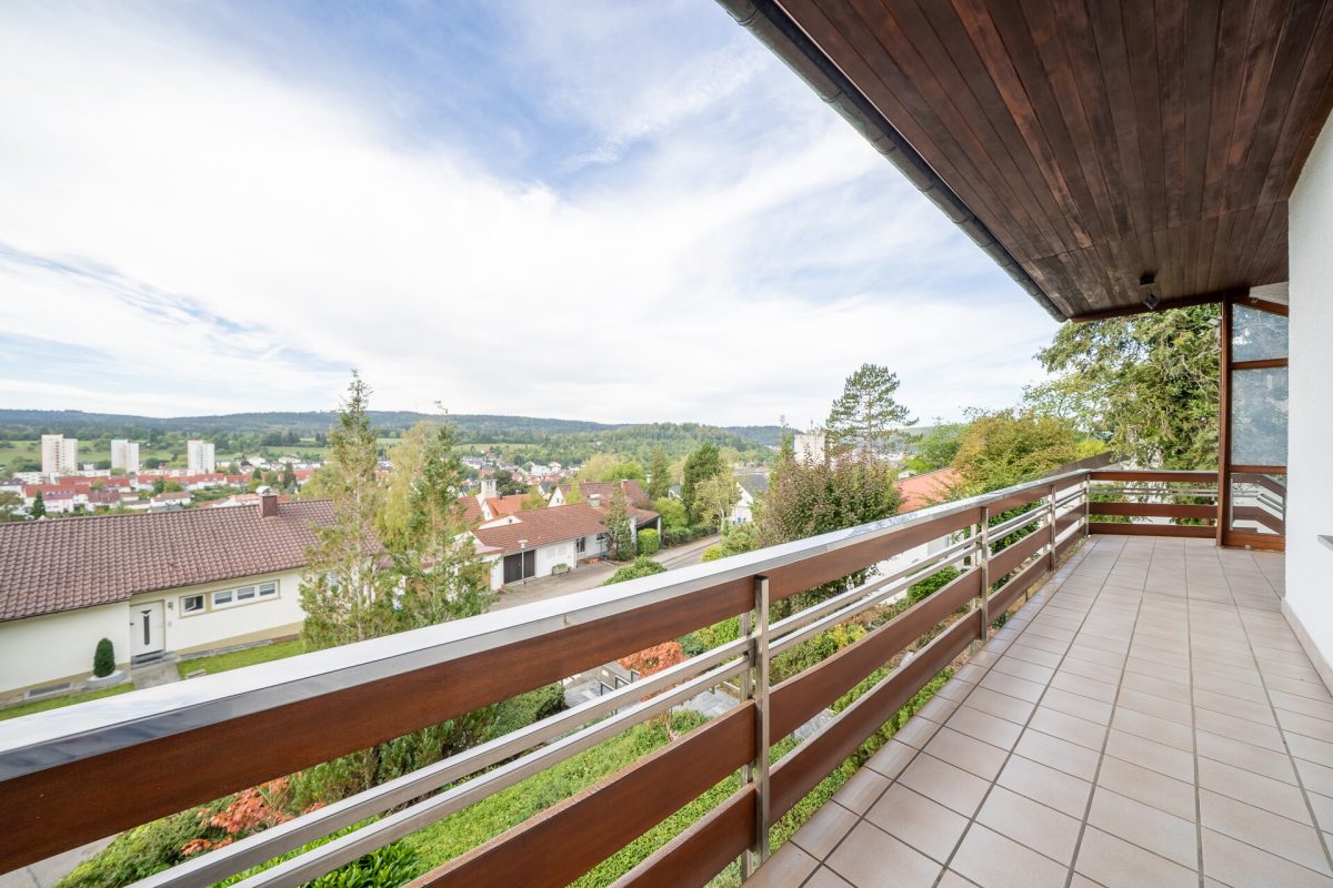 Immobilienangebot - Tuttlingen - Häuser - Einfamilienhaus mit eigenständiger Einliegerwohnung in Tuttlingen