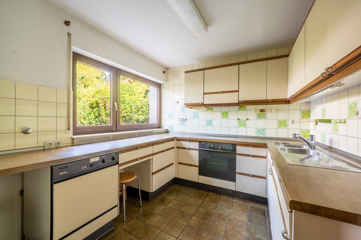 Immobilienangebot - Tuttlingen - Häuser - Einfamilienhaus mit eigenständiger Einliegerwohnung in Tuttlingen