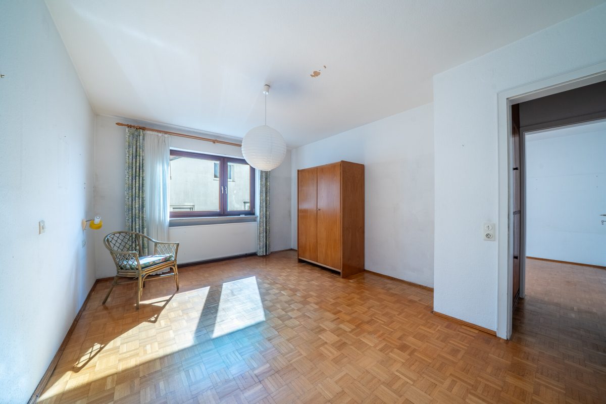 Immobilienangebot - Tuttlingen - Häuser - Einfamilienhaus mit eigenständiger Einliegerwohnung in Tuttlingen