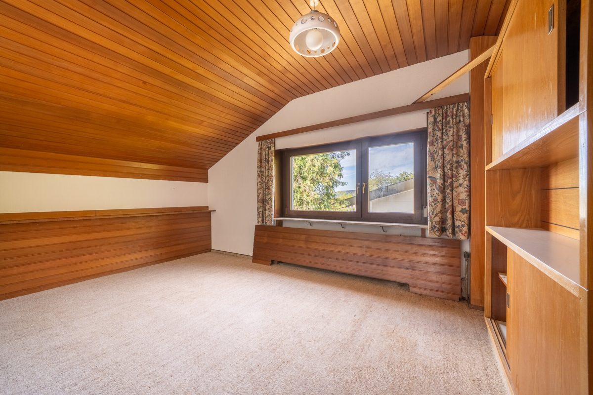 Immobilienangebot - Tuttlingen - Häuser - Einfamilienhaus mit eigenständiger Einliegerwohnung in Tuttlingen