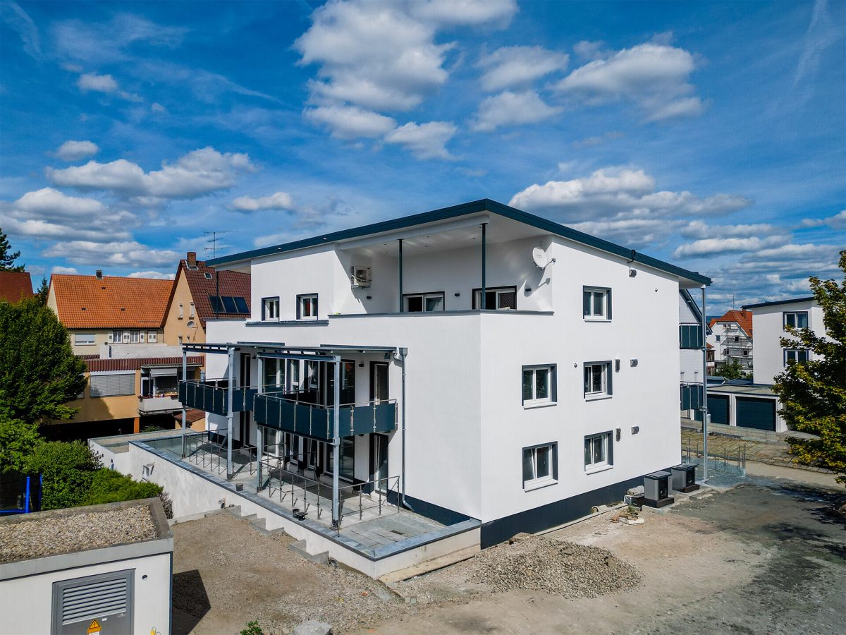 Außenansicht Immobilienangebot - Trossingen - Wohnungen - Wohnen über den Dächern: 3-Zimmer-Penthouse mit Dachterrasse & TG-Stellplatz in Trossingen