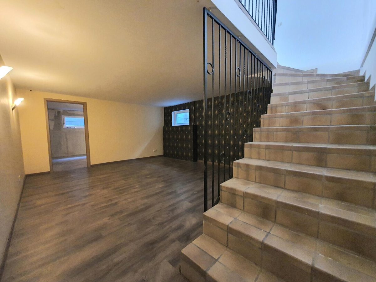 Immobilienangebot - Gaienhofen - Gewerbe - Kleine, günstige Gewerbefläche auf der Höri – mit Außenstellplatz