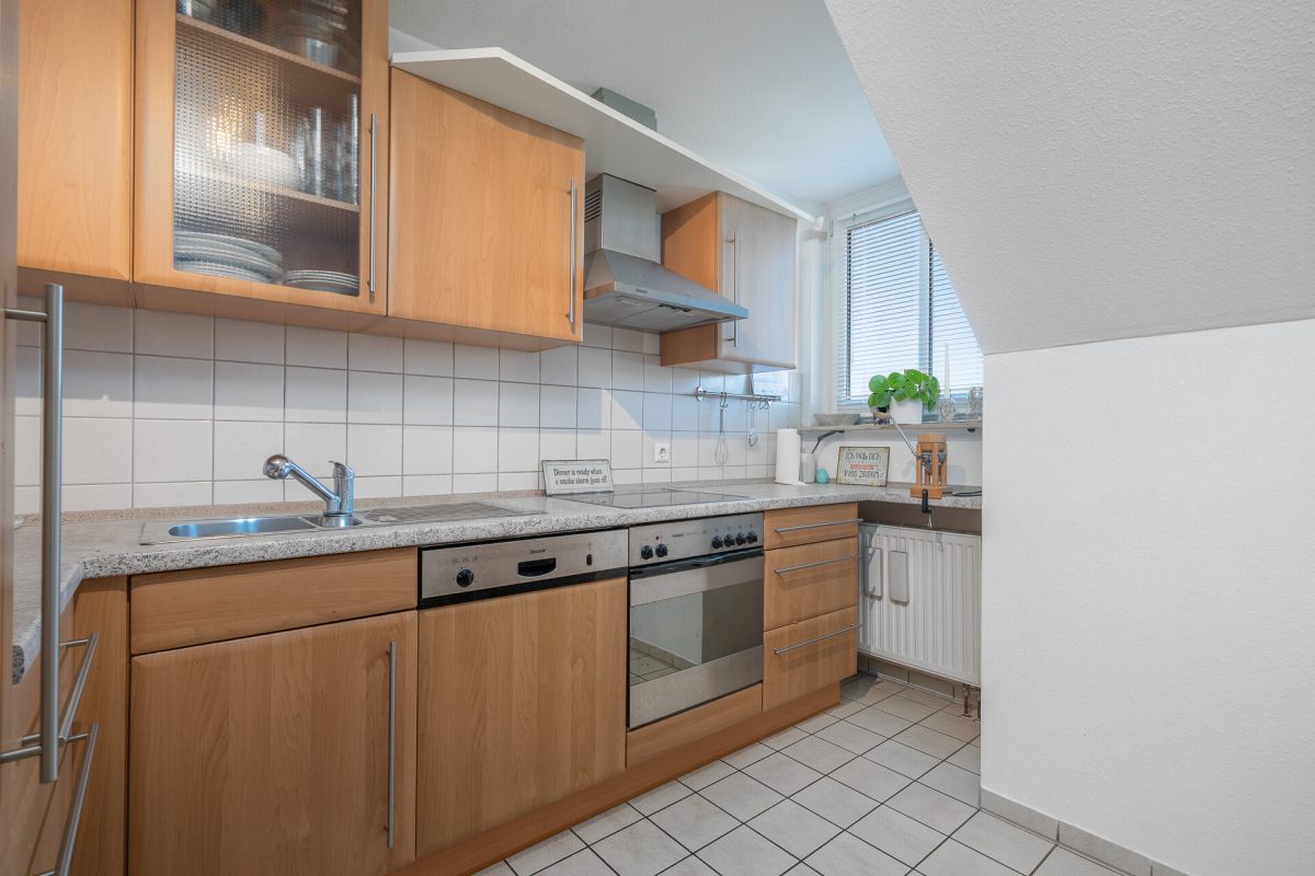 Immobilienangebot - Trossingen - Wohnungen - 3-Zimmer-Wohnung auf zwei Ebenen in Trossingen mit Loggia und Stellplatz