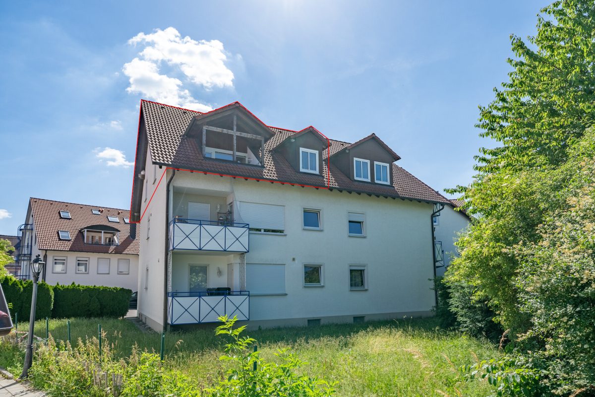 Immobilienangebot - Trossingen - Wohnungen - 3-Zimmer-Wohnung auf zwei Ebenen in Trossingen mit Loggia und Stellplatz