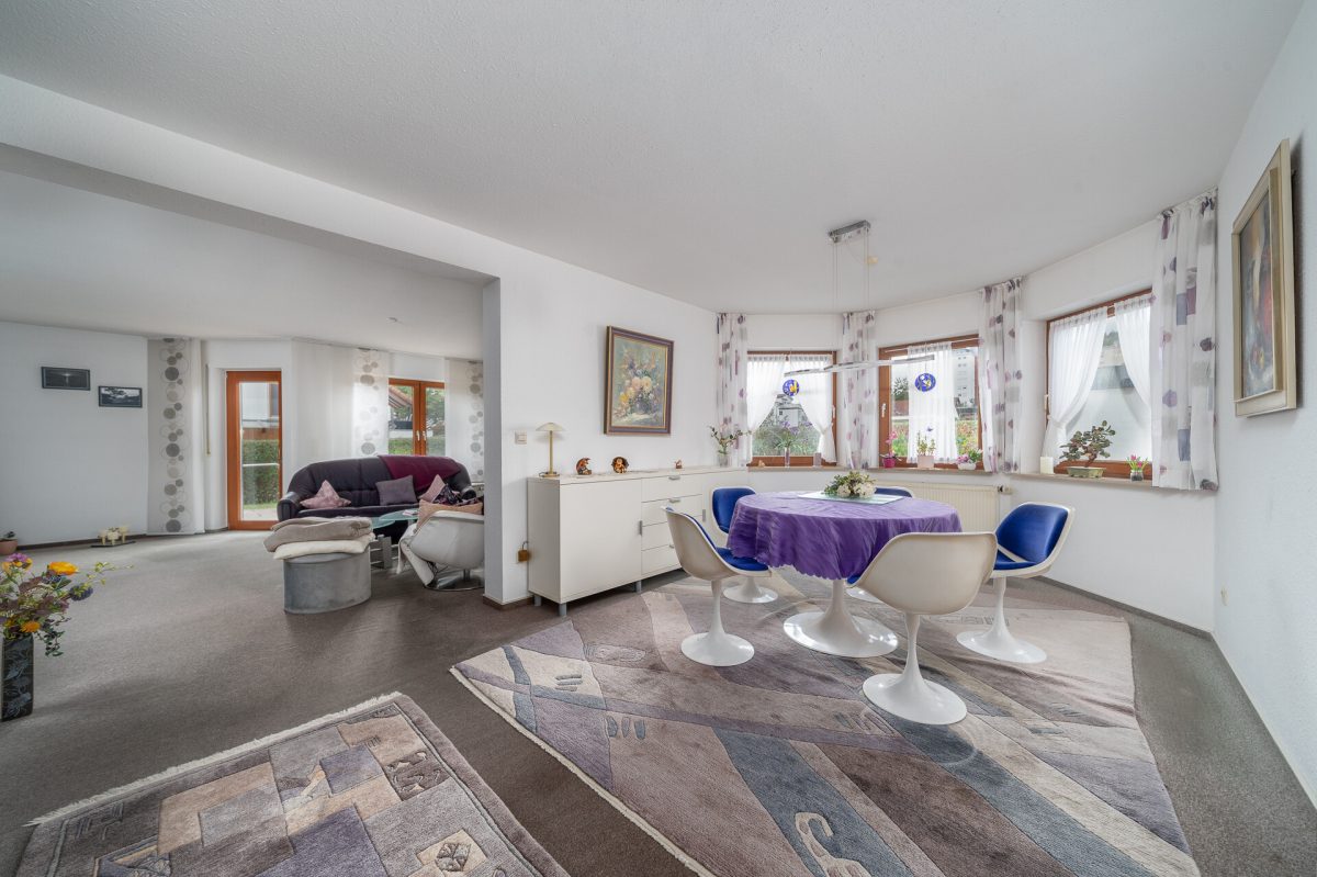 Immobilienangebot - Tuttlingen - Häuser - Viel Platz für Familienglück: Gepflegte Doppelhaushälfte mit Garten in ruhiger Lage von Tuttlingen