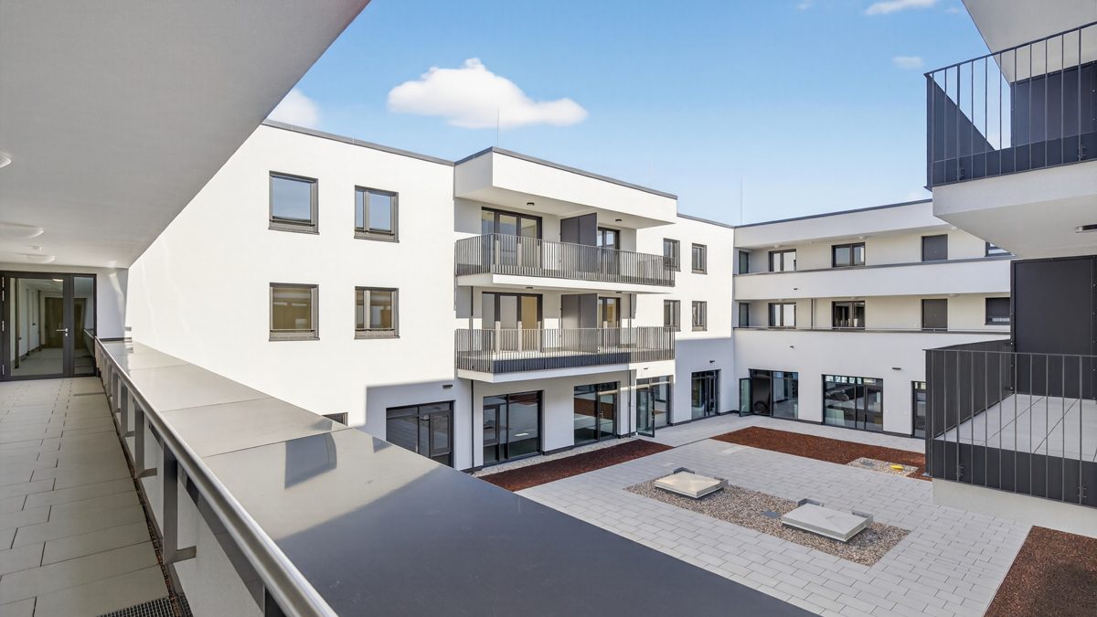 Innenhof Immobilienangebot - Rheinstetten / Mörsch - Wohnungen - ACTIV-PLAZA - Leben und Wohnen in der Neuen Stadtmitte Rheinstetten
