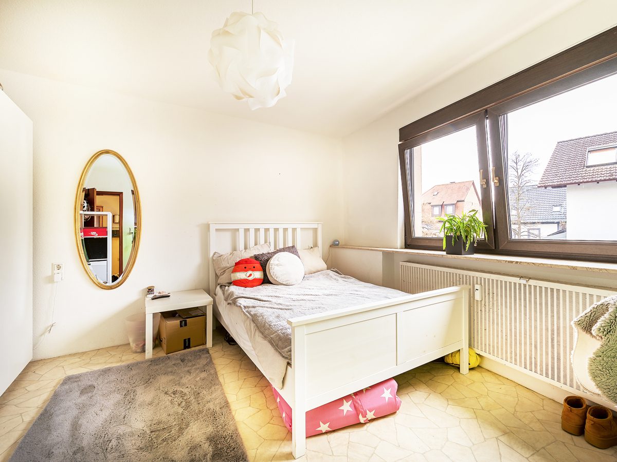 Immobilienangebot - Karlsbad / Langensteinbach - Wohnen & Anlage - Zwei Wohnungen, eine Investition: Vermietetes 2-Familien-Wohnhaus ideal für Kapitalanleger