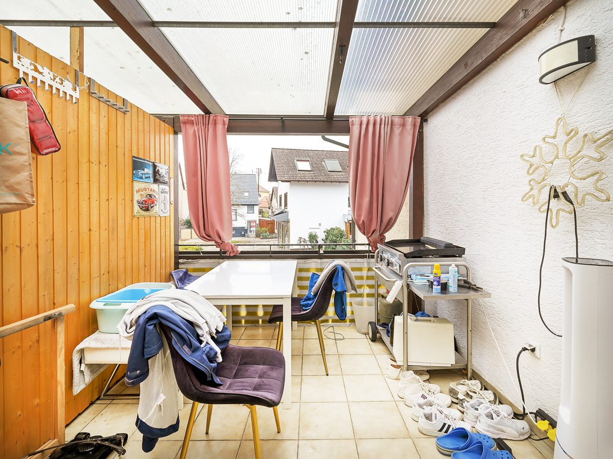 Immobilienangebot - Karlsbad / Langensteinbach - Wohnen & Anlage - Zwei Wohnungen, eine Investition: Vermietetes 2-Familien-Wohnhaus ideal für Kapitalanleger