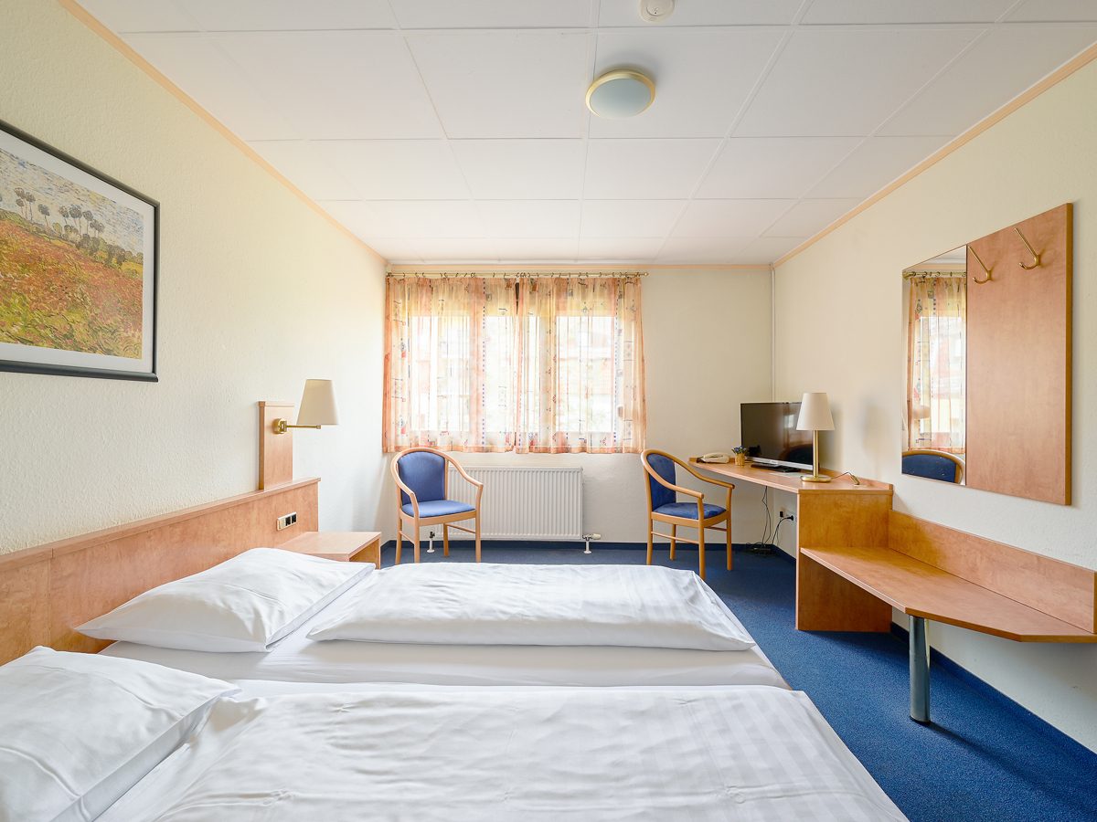 Doppelzimmer Immobilienangebot - Philippsburg - Rest & Gewerbe - Hotel Philippsburger Hof: Investment mit Erweiterungs- und Entwicklungspotenzial