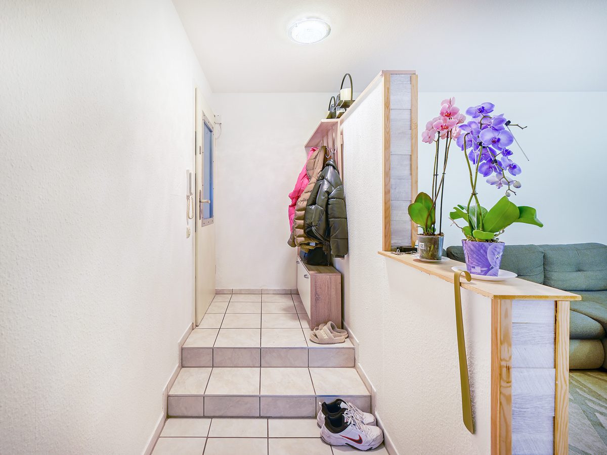 Immobilienangebot - Karlsdorf-Neuthard - Wohnungen - Vermietete Eigentumswohnung im Souterrain mit 2 Terrassen - Sichere Rendite für kluge Anleger