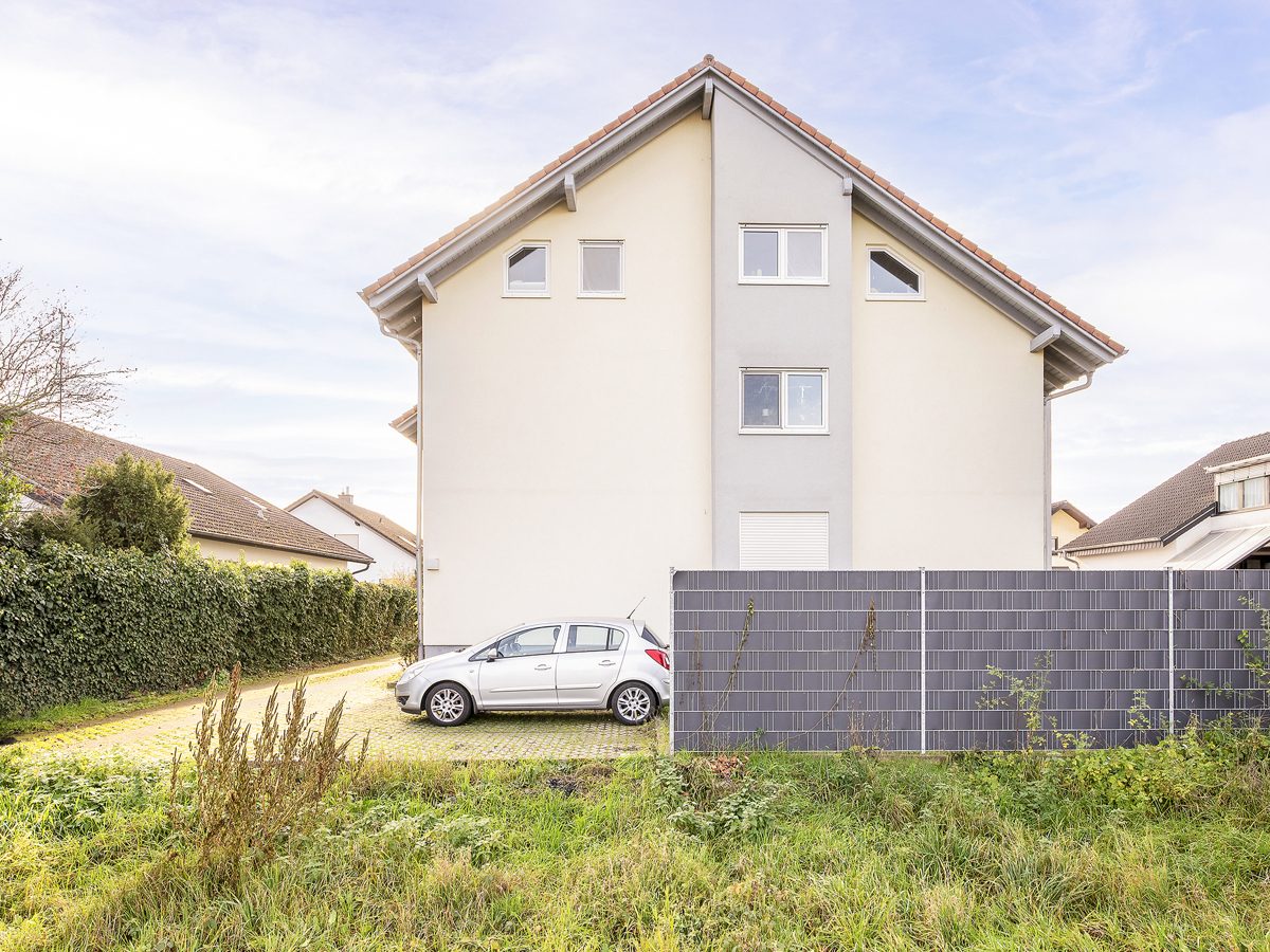 Immobilienangebot - Karlsdorf-Neuthard - Wohnungen - Vermietete Eigentumswohnung im Souterrain mit 2 Terrassen - Sichere Rendite für kluge Anleger