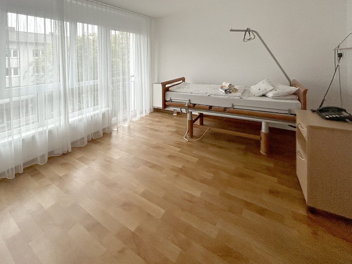 Immobilienangebot - Ettlingen - Wohnungen - Eine solide Kapitalanlage! Vermietetes 1,5-Zimmer-Pflegeappartement im "kleiner Exer"